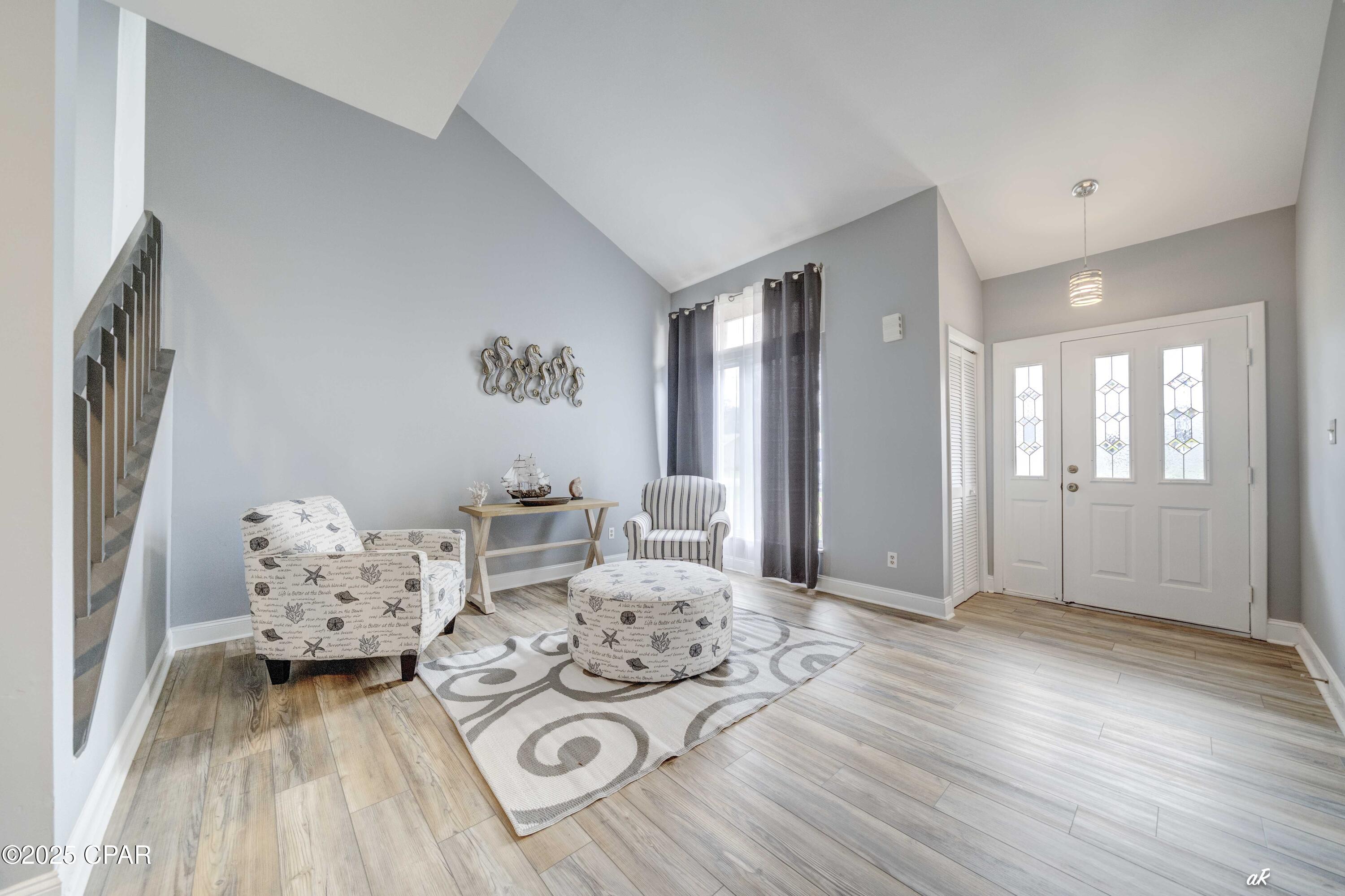 Colony Club - Residential