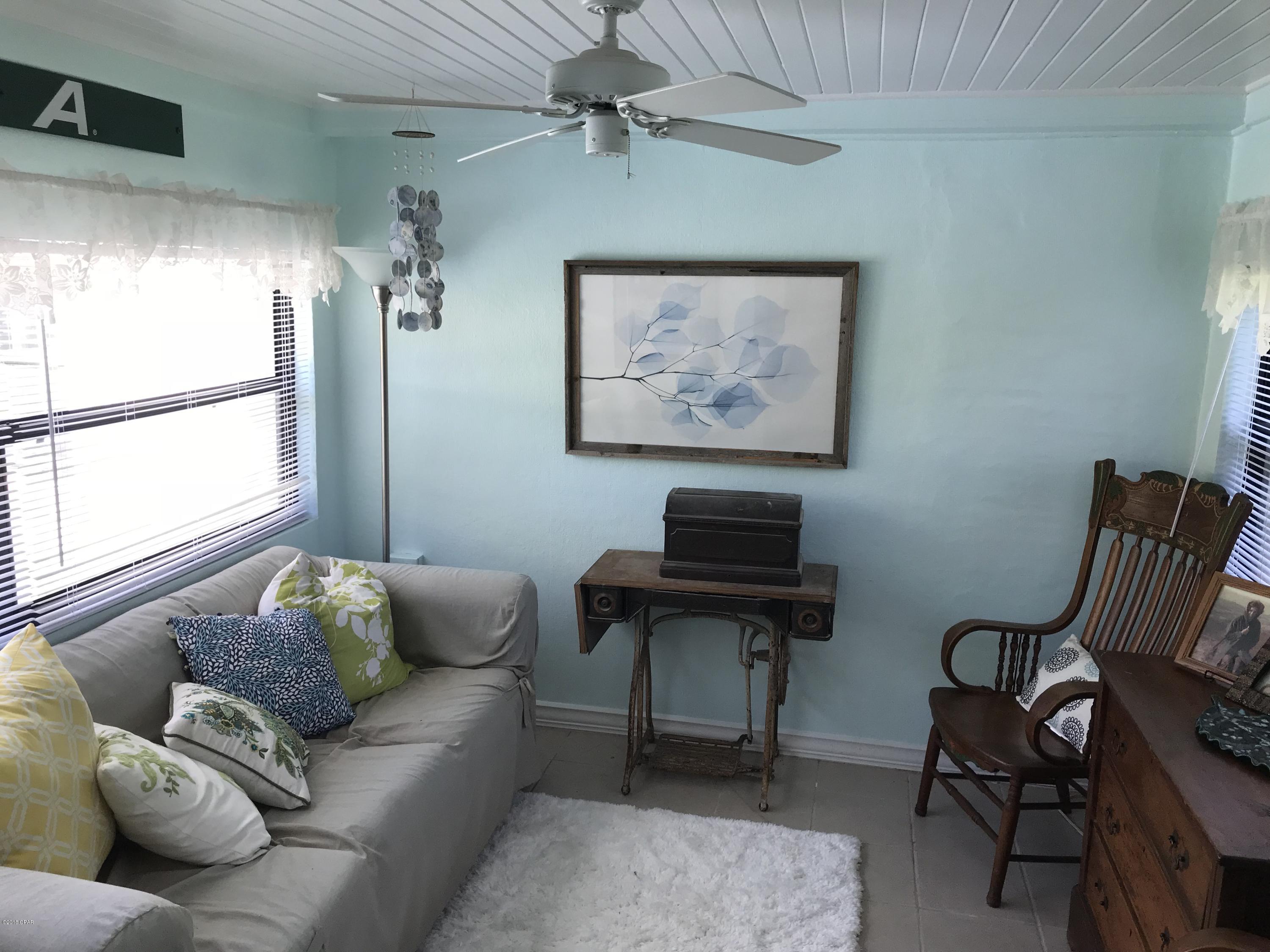 Walter R Davis Add - Residential