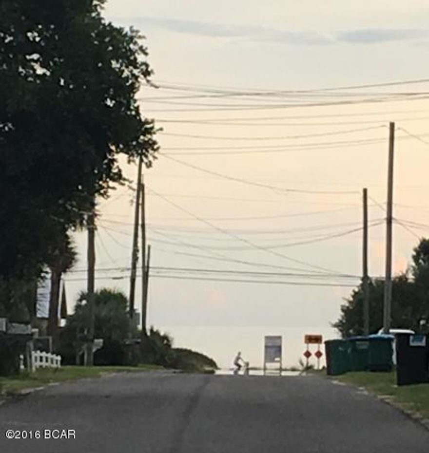 ATTENTION BUILDERS and INVESTORS...This lot listing is for 2 lots all together in a great area of Laguna Beach. There are two options available--Seller will sell Lot 1 separately for $106,000 or both lots 1 & 24 together for $159,900. There is a voluntary HOA ($53.00 annually), you can choose to join or not to join HOA. Large corner lot and a short stroll to the Gulf of Mexico at the end of street.