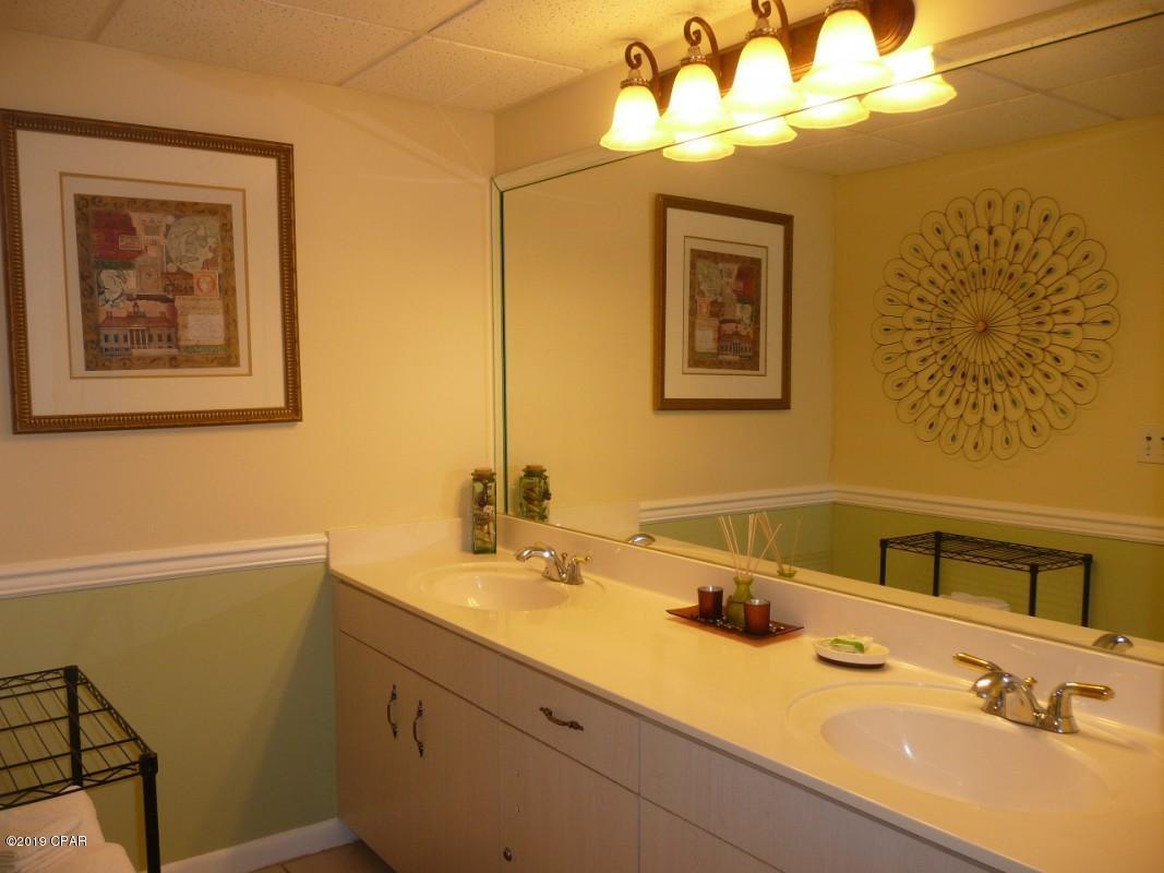 Long Beach Towers IV - Residential