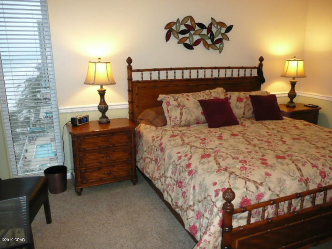 Long Beach Towers IV - Residential