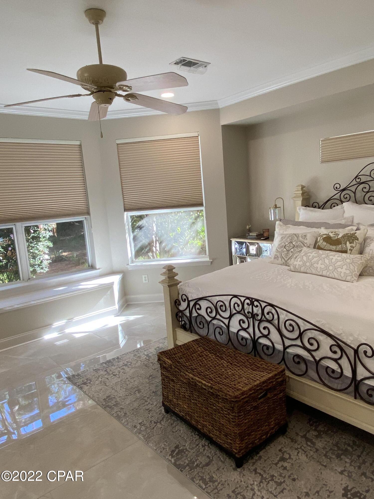 Baytowne Ave East - Residential Lease