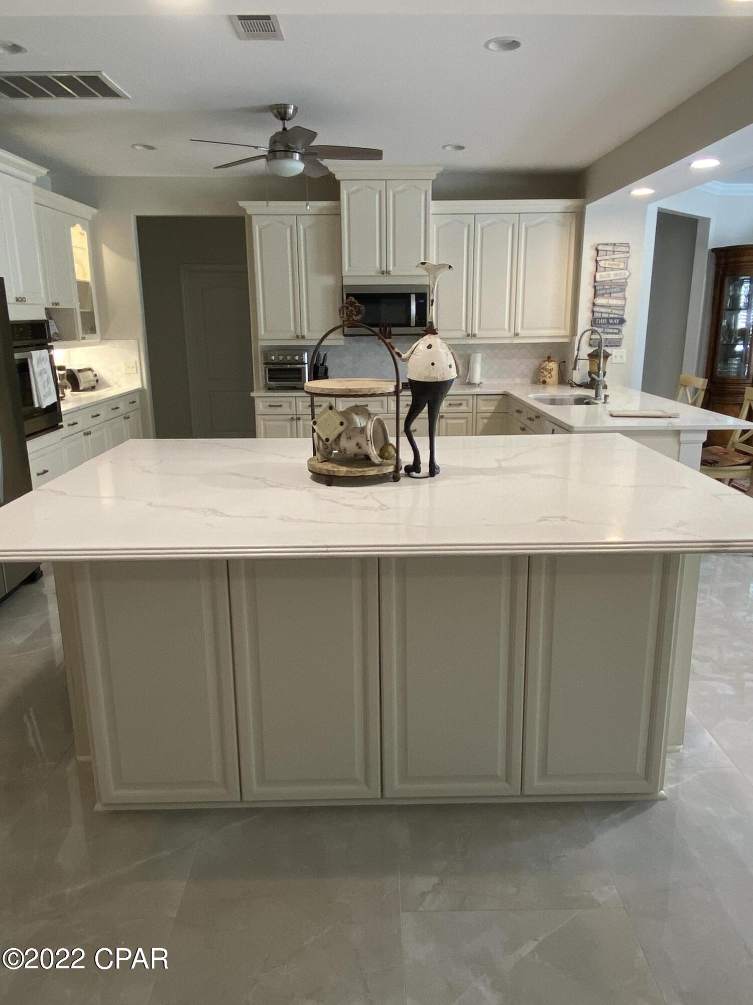 Baytowne Ave East - Residential Lease