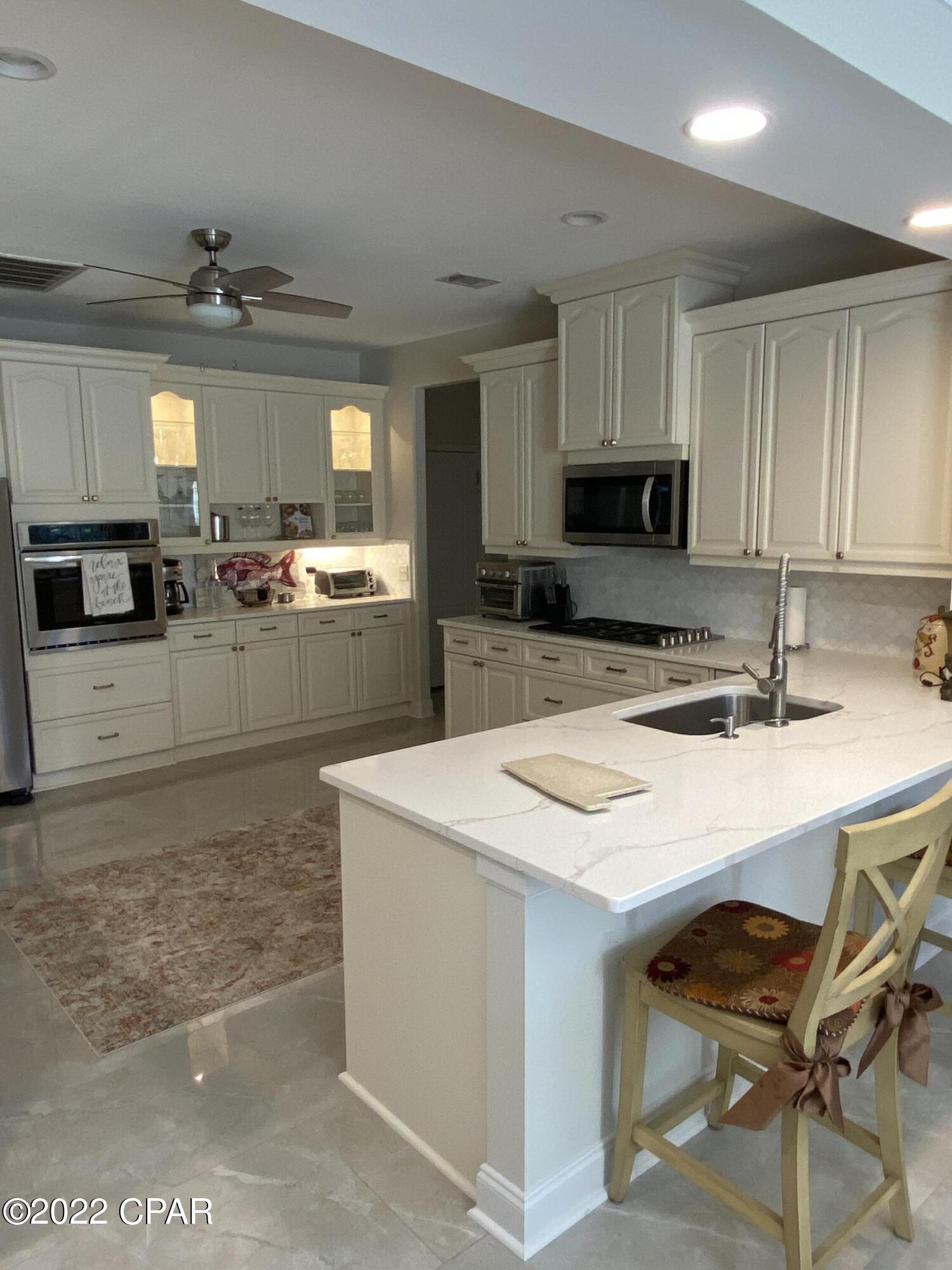 Baytowne Ave East - Residential Lease