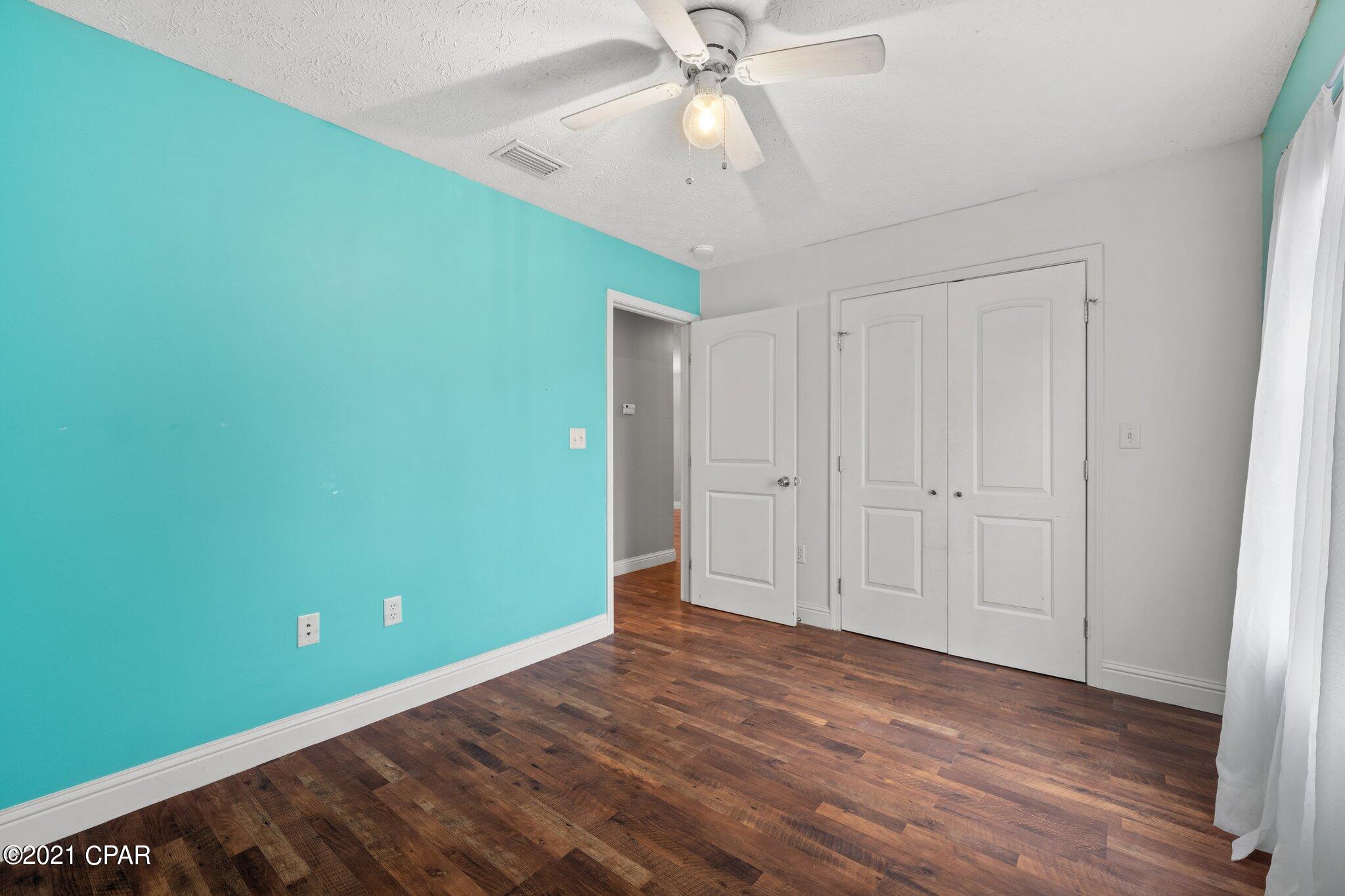 Sunny Hills Unit 1 - Residential