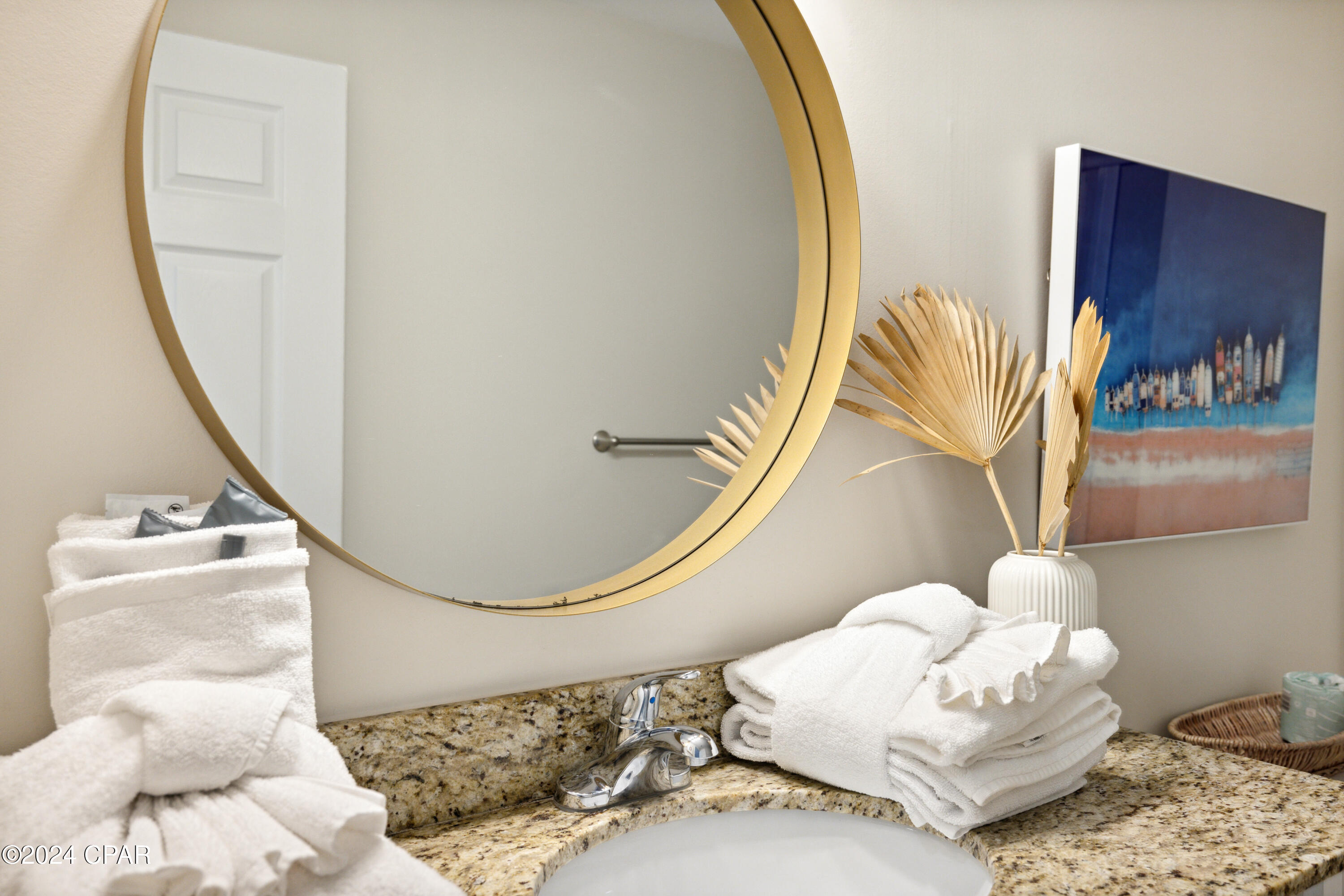 Splash Condo - Residential