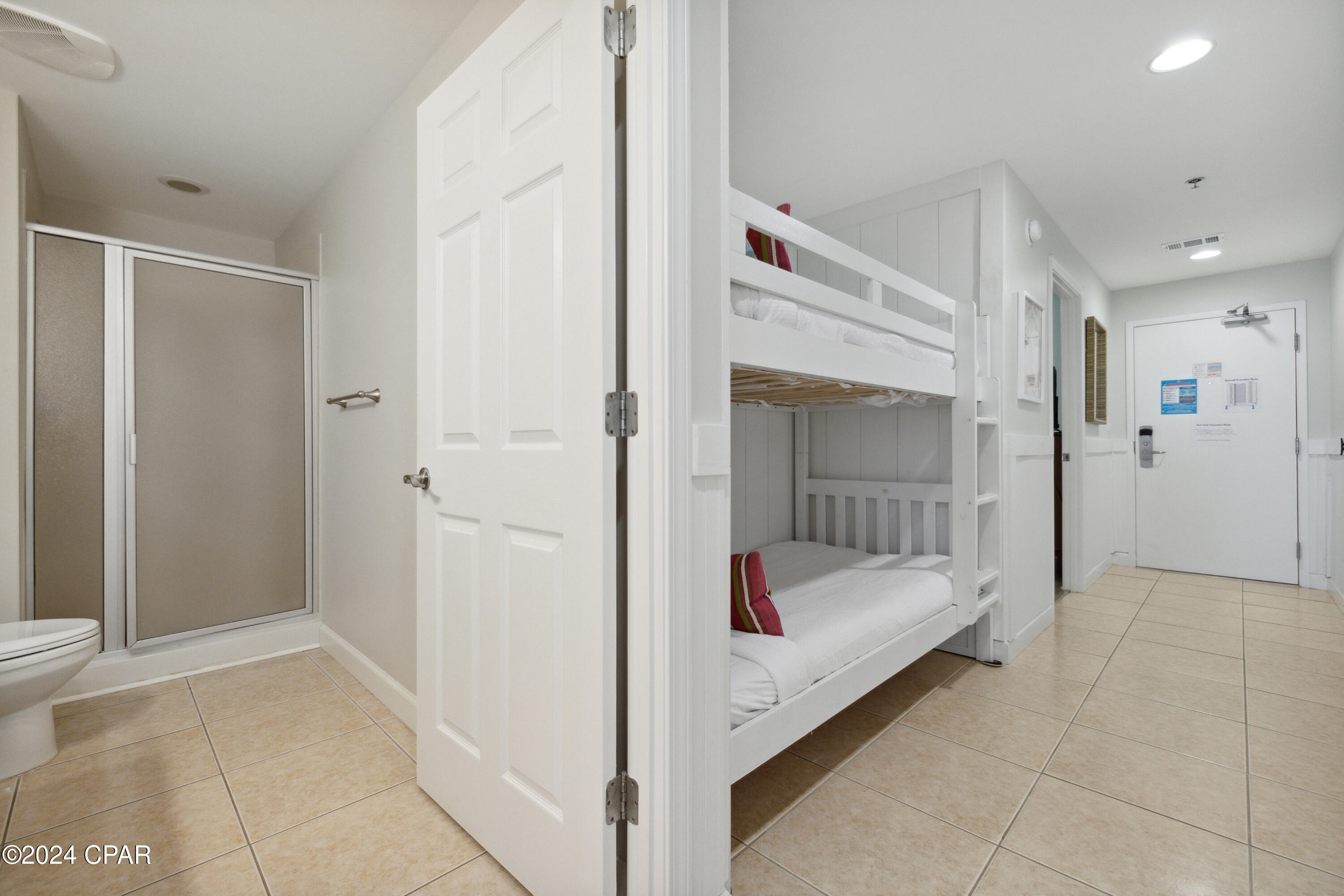 Splash Condo - Residential