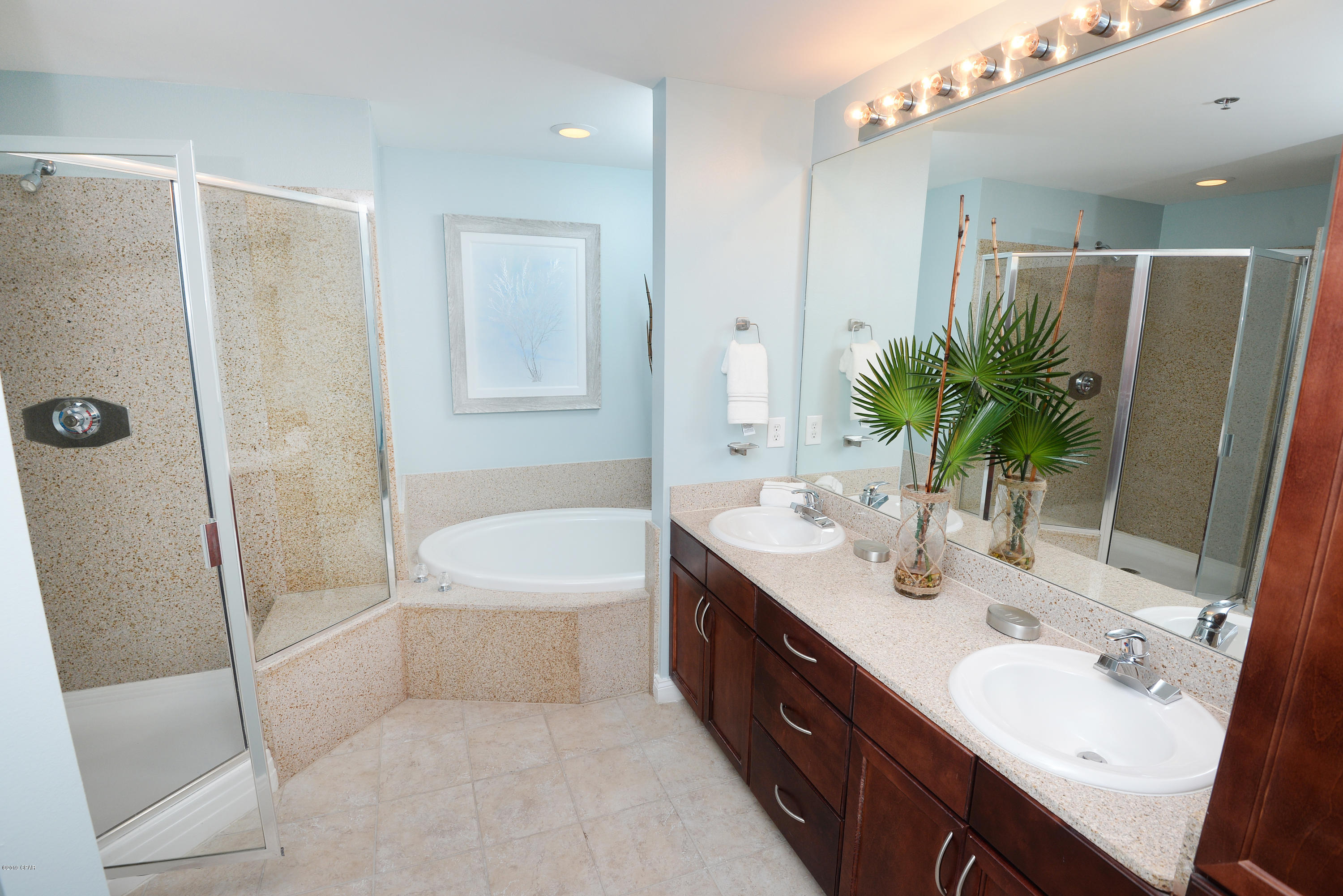 Laketown Wharf Phase II - Residential