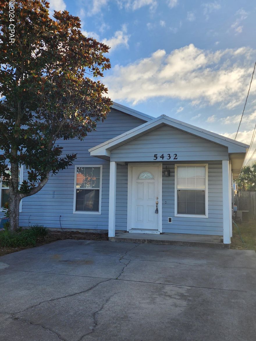 2 bedroom, 1 bath duplex located within walking distance to the beach. Property is freshly painted and features open kitchen with dining area, large living area, laundry room, fenced back yard with storage shed. Property is on septic system. Well pump and sprinkler system non-operational. 1 dog under 20 lbs. permitted with $250 pet deposit/$50 pet fee/ $25 month pet rent.