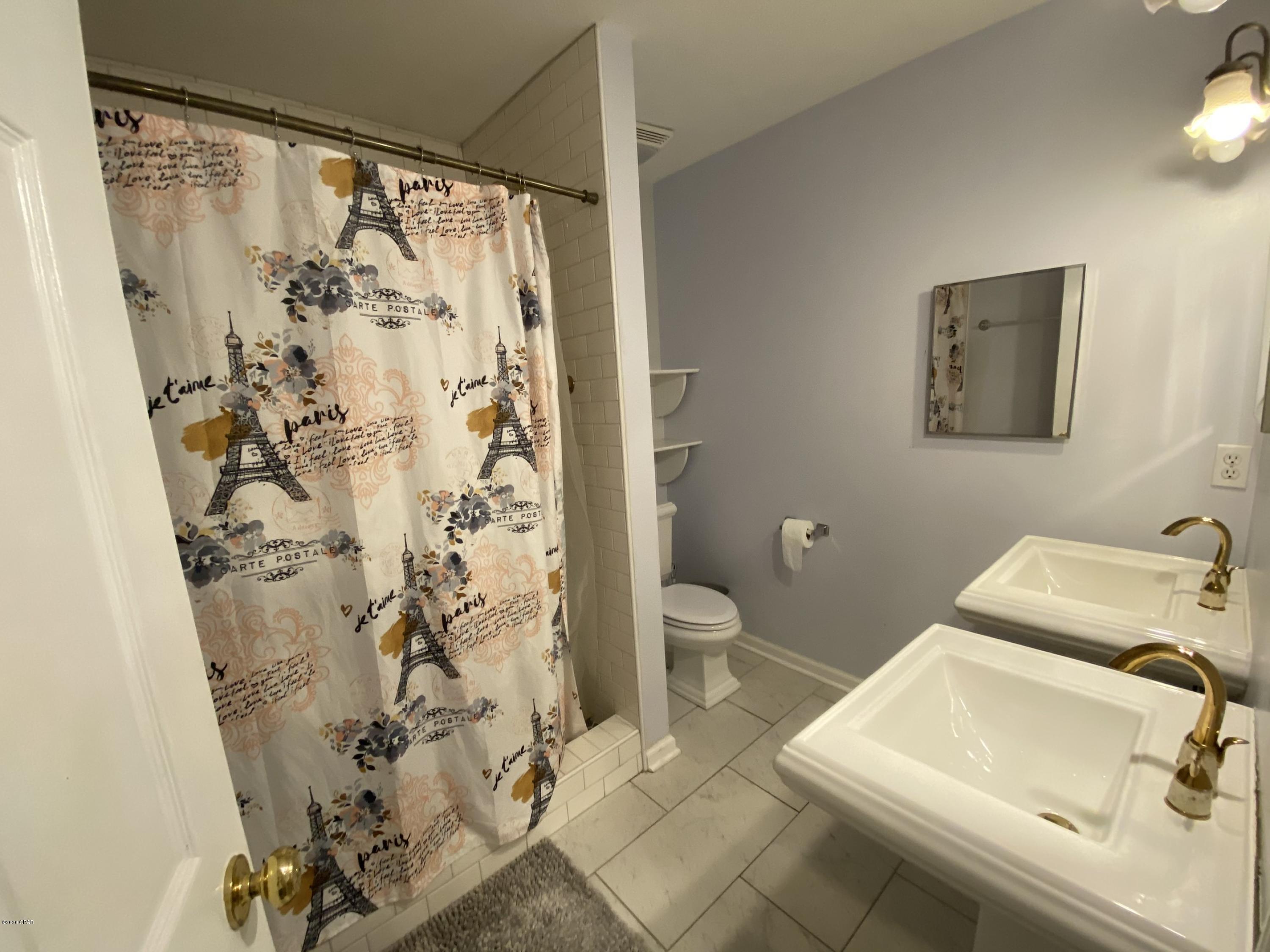 Palm Cove - Residential