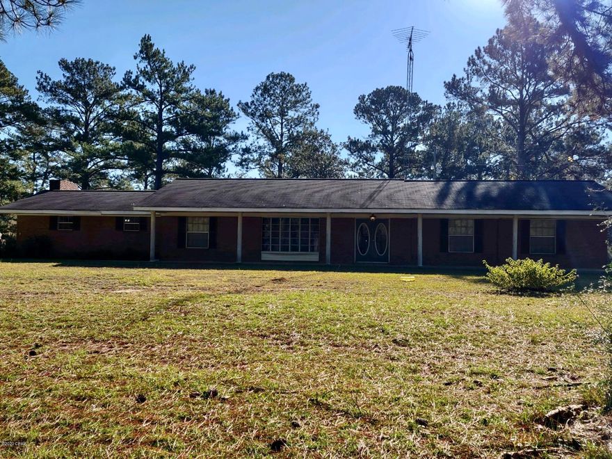 Great brick rancher with pool located on over 15 acres with a quiet country setting.  The property features a 20x40 in ground pool and circular drive.  Home features a well appointed master suite, and plenty of space!