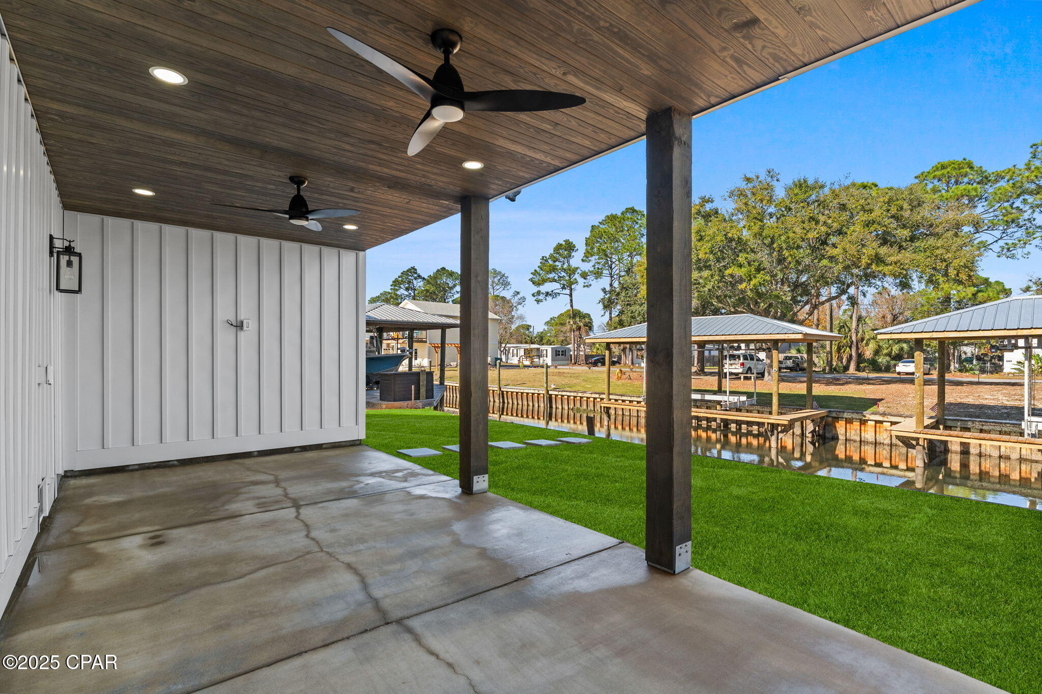 Harbour Towne - Residential