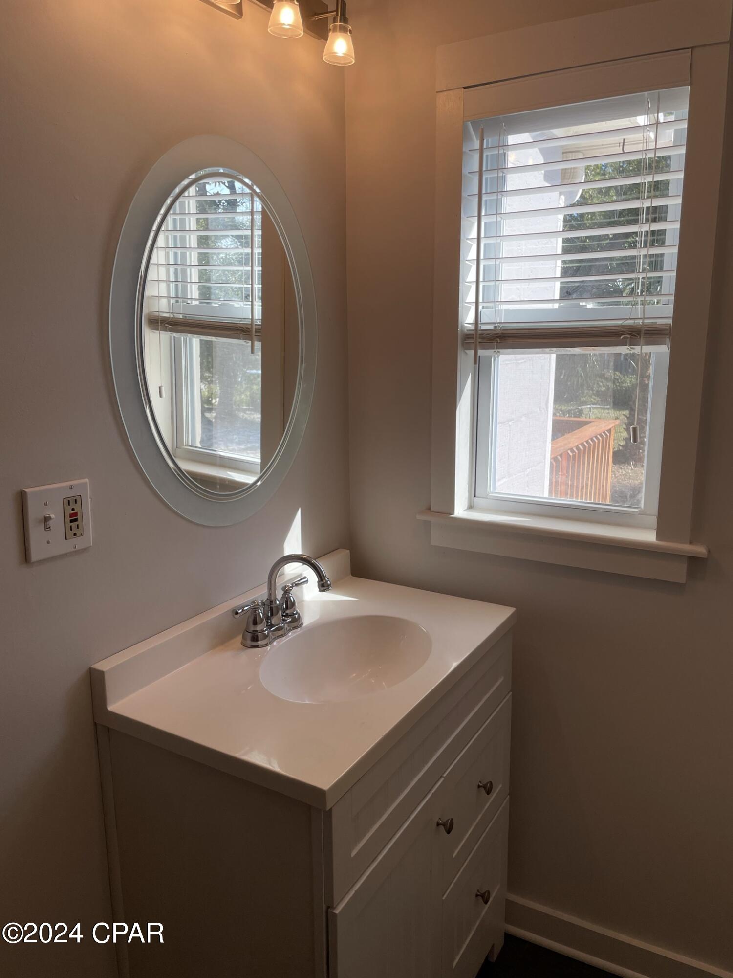 Bunkers Cove - Residential Lease