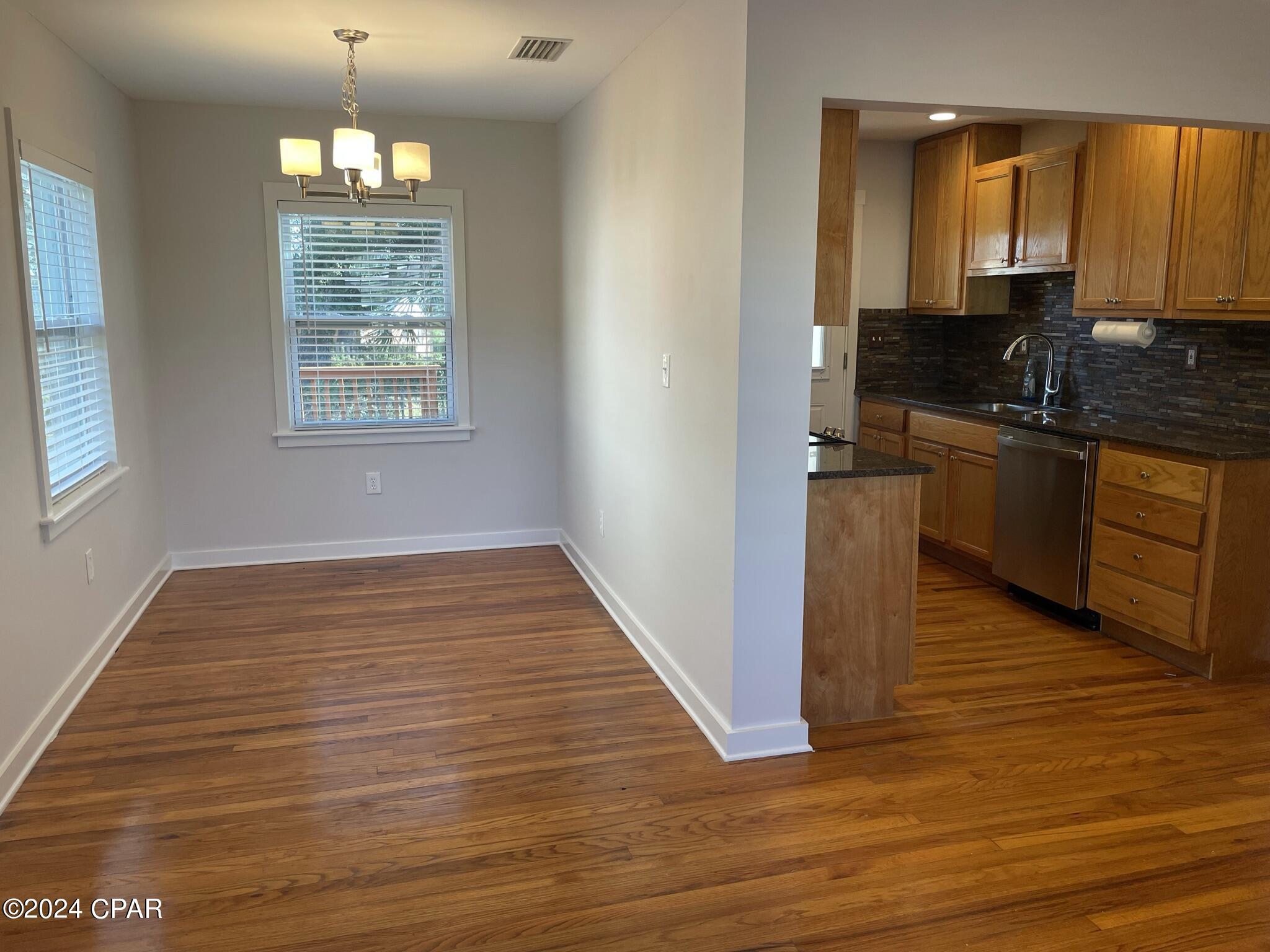 Bunkers Cove - Residential Lease