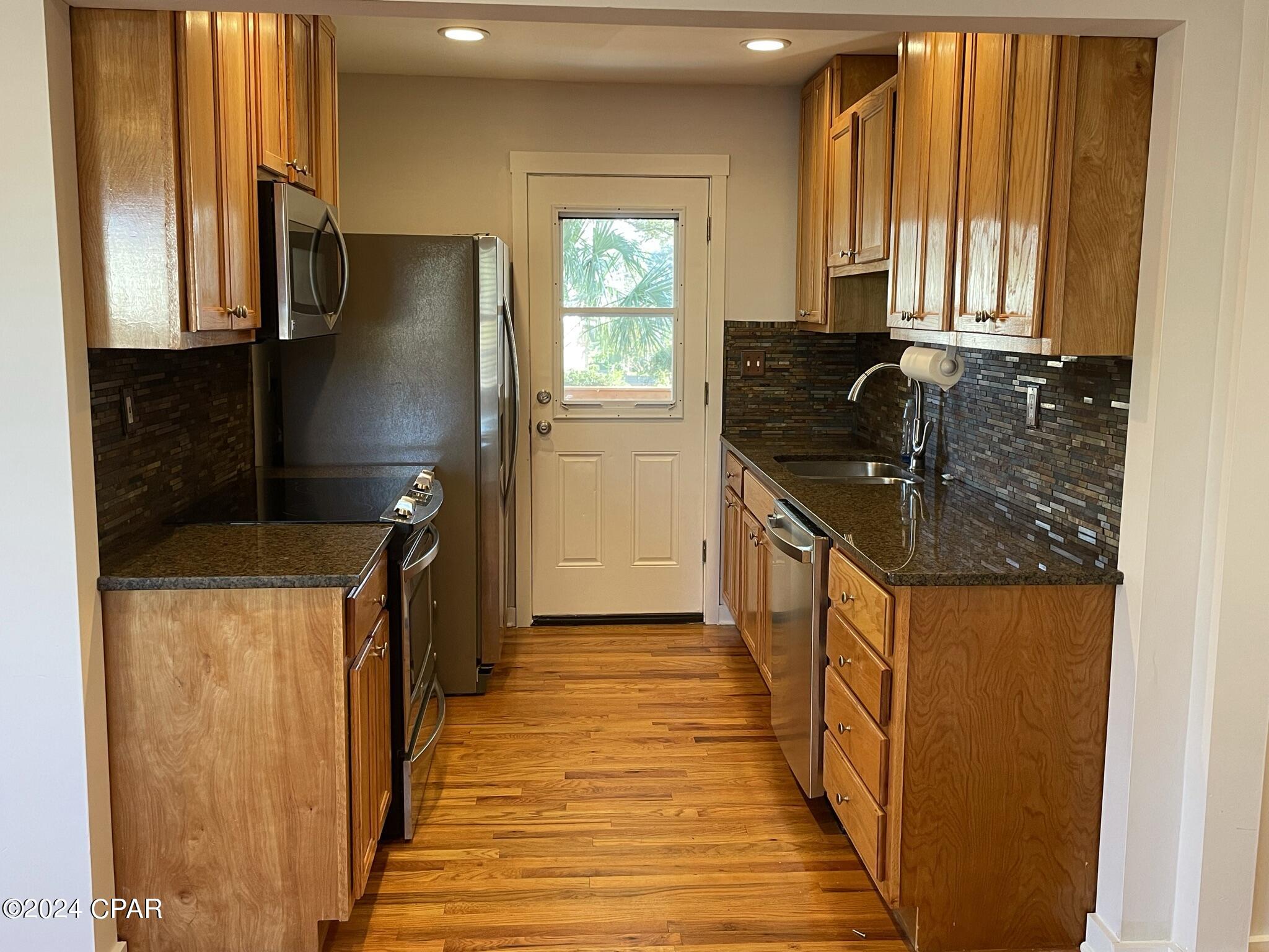 Bunkers Cove - Residential Lease