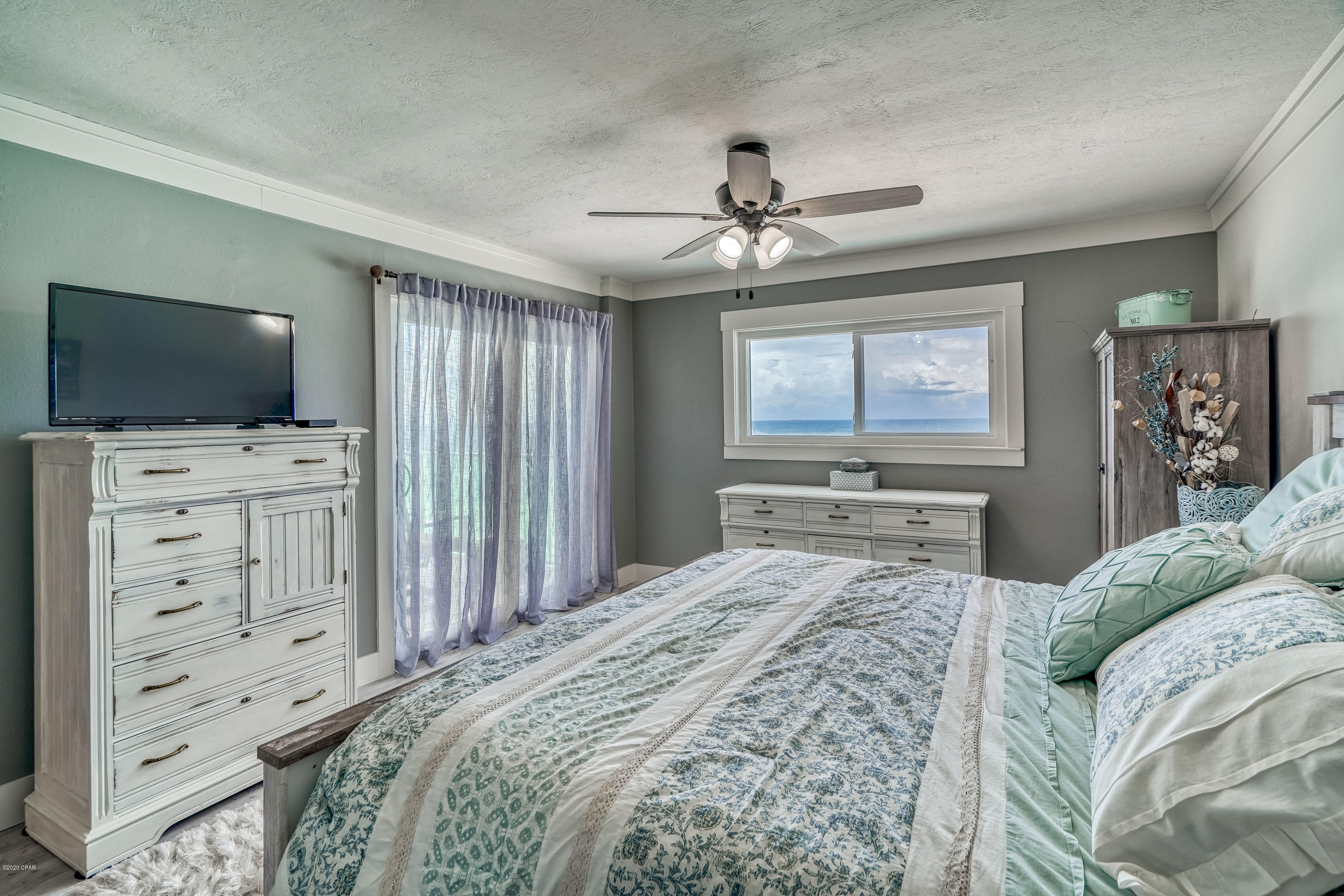 Regency Towers - Residential