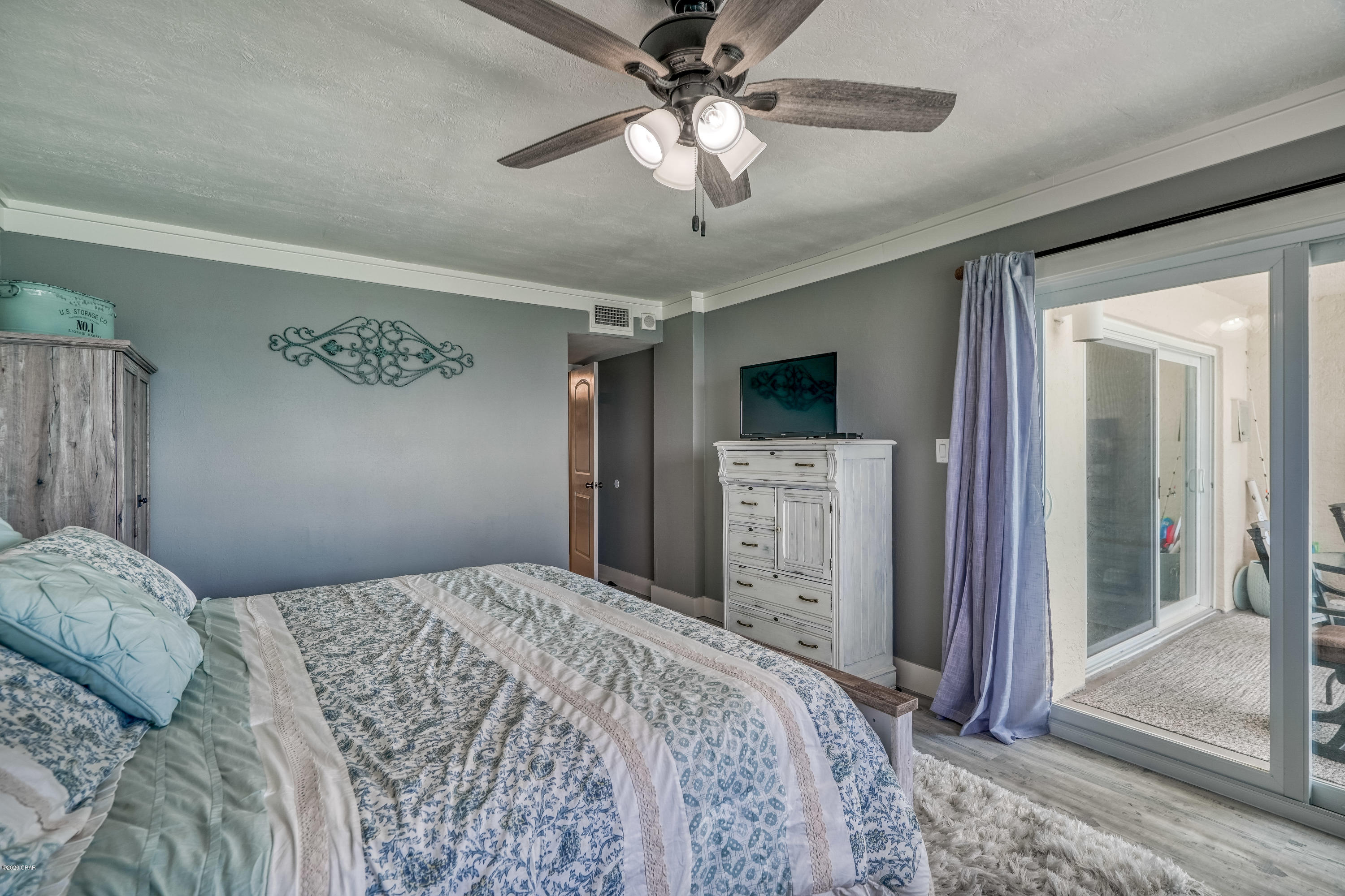 Regency Towers - Residential