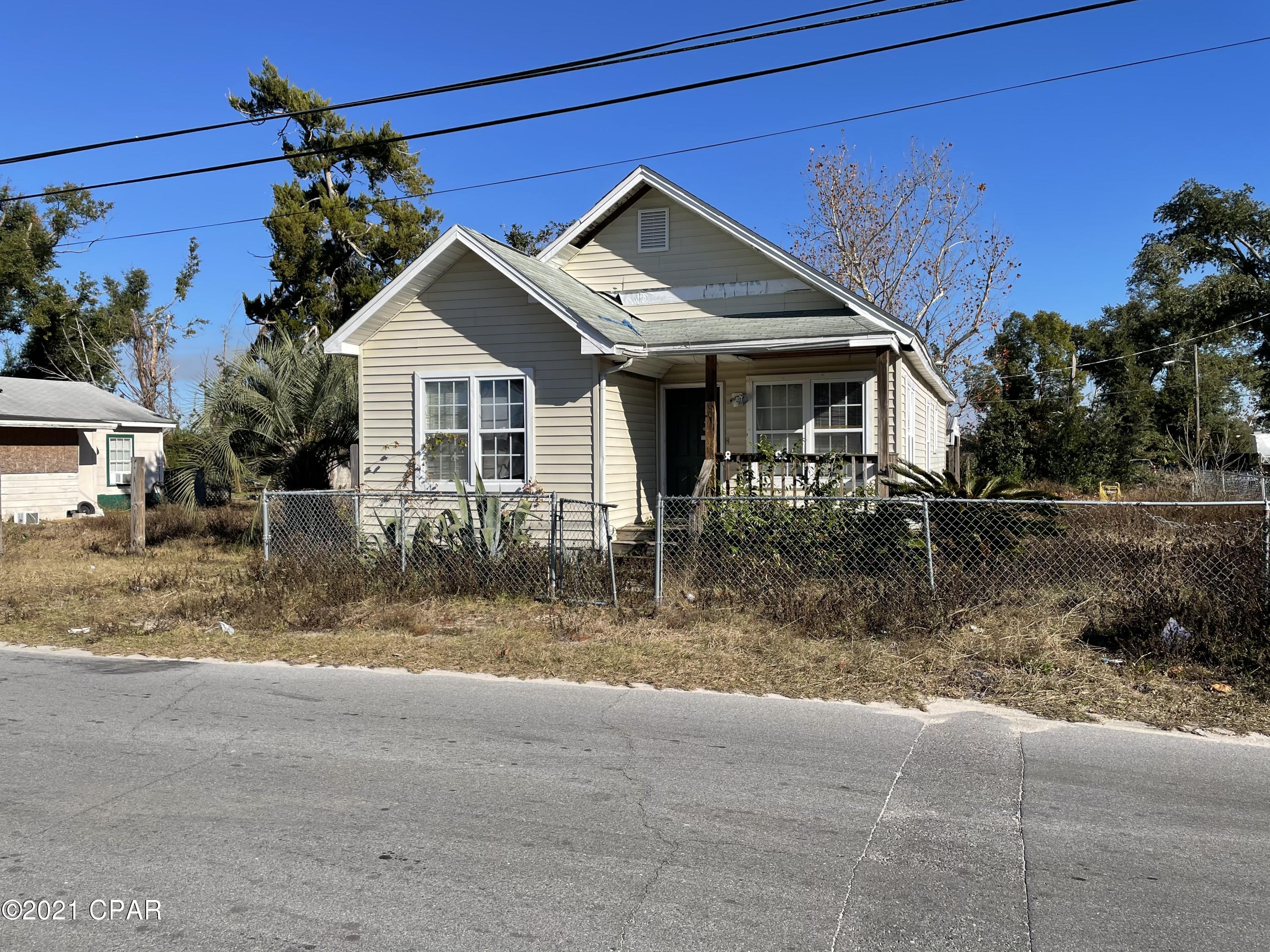 [No Recorded Subdiv] - Residential