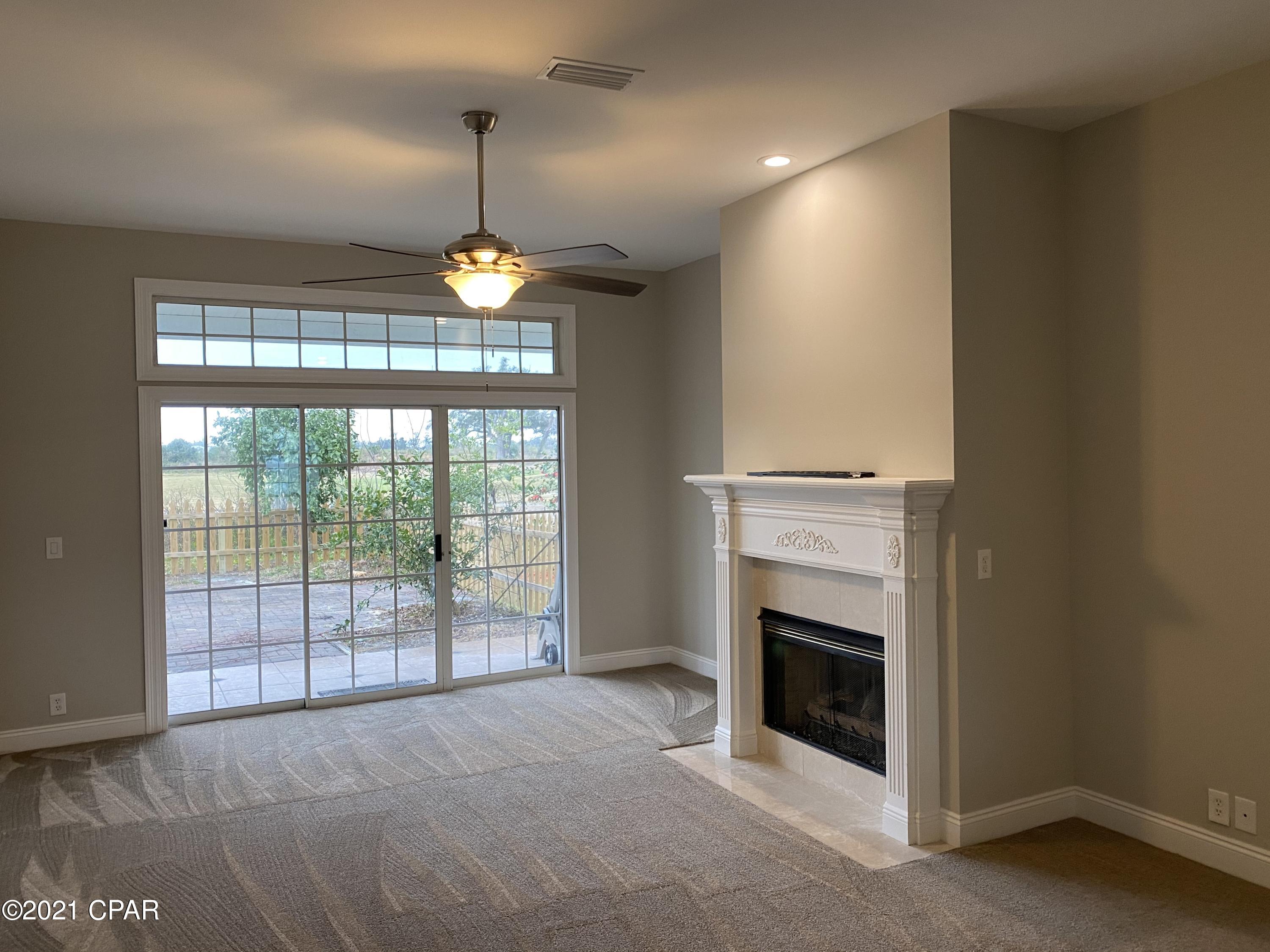 Tropical Bay - Residential