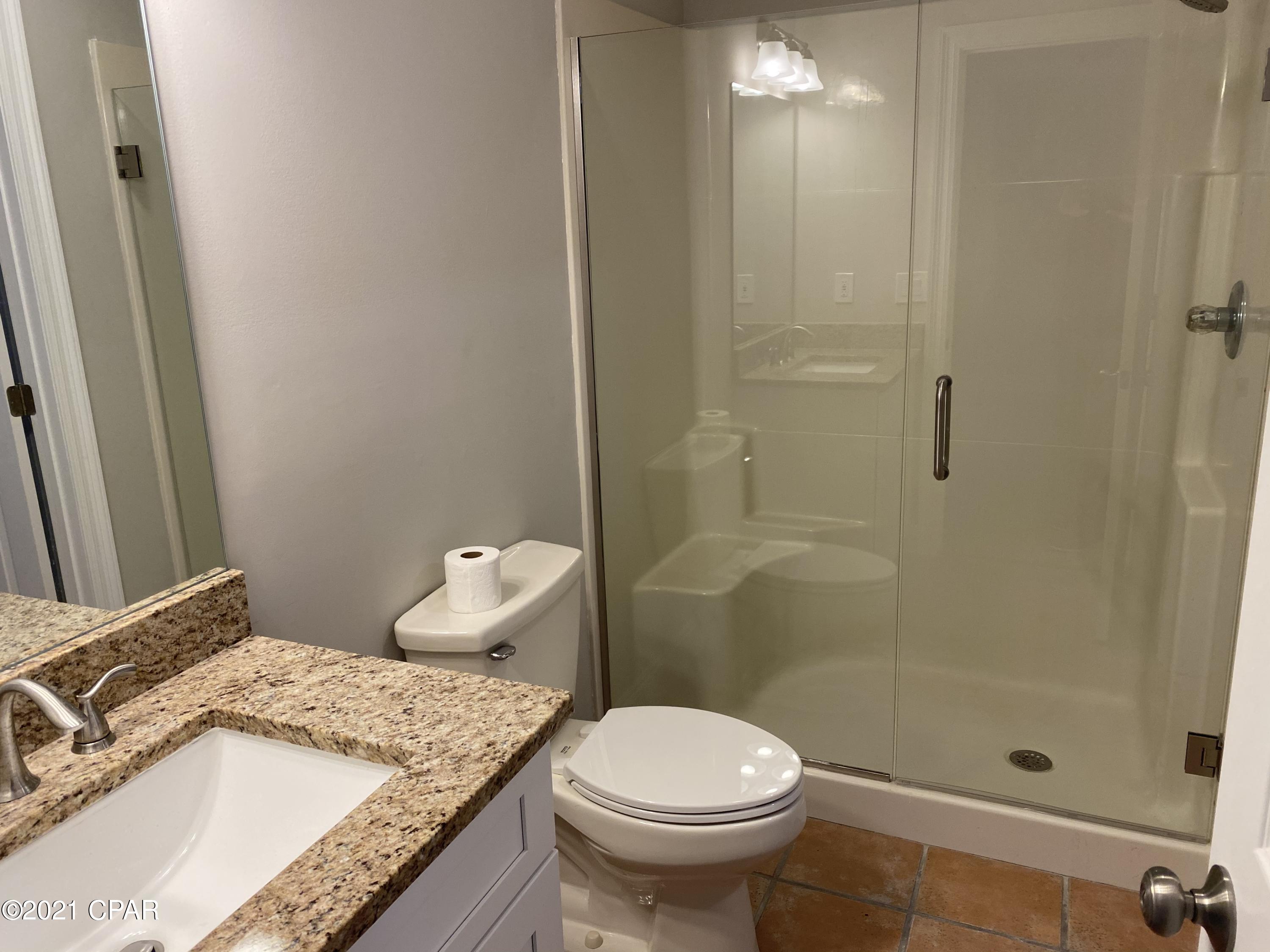 Tropical Bay - Residential