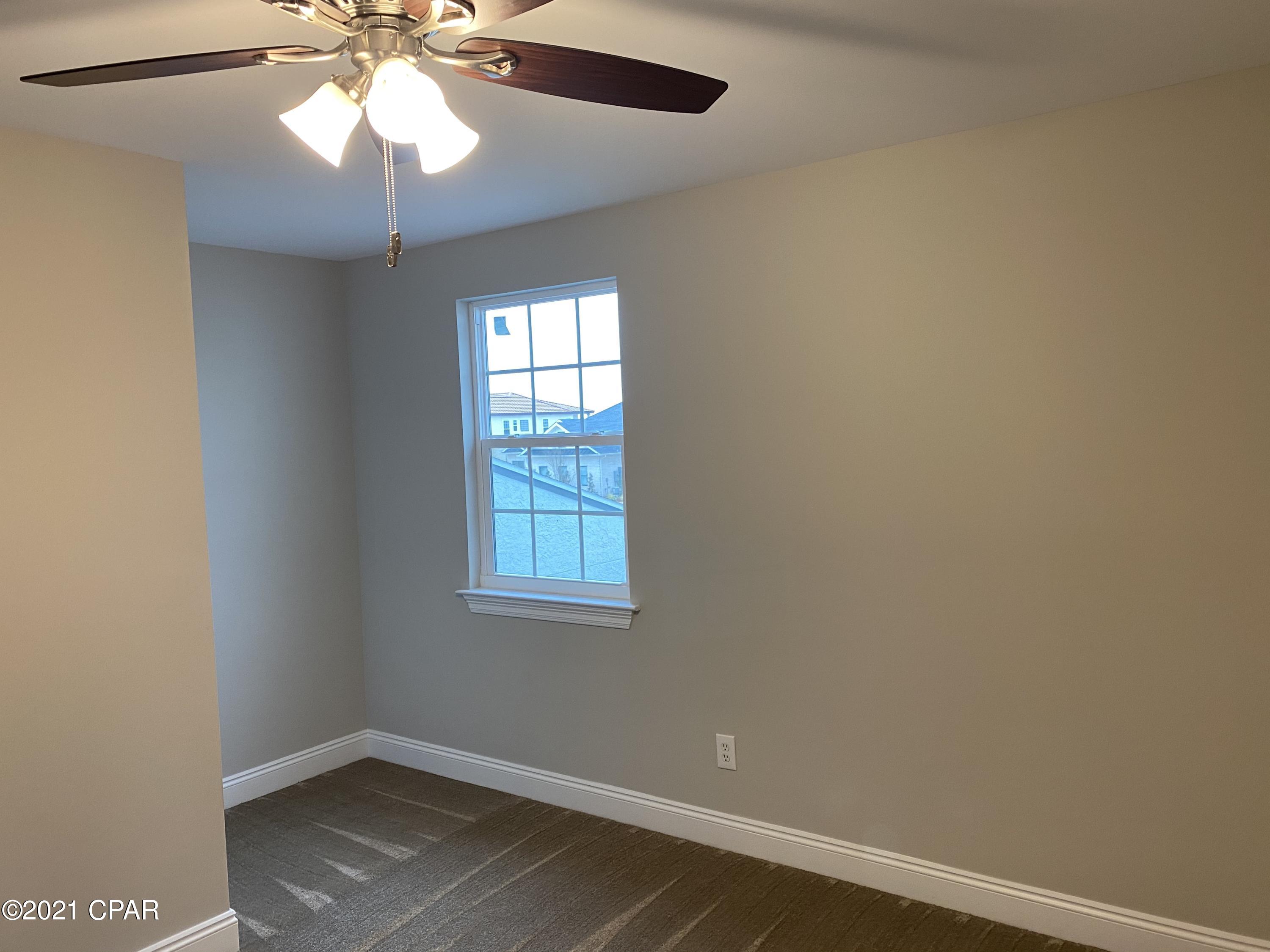 Tropical Bay - Residential