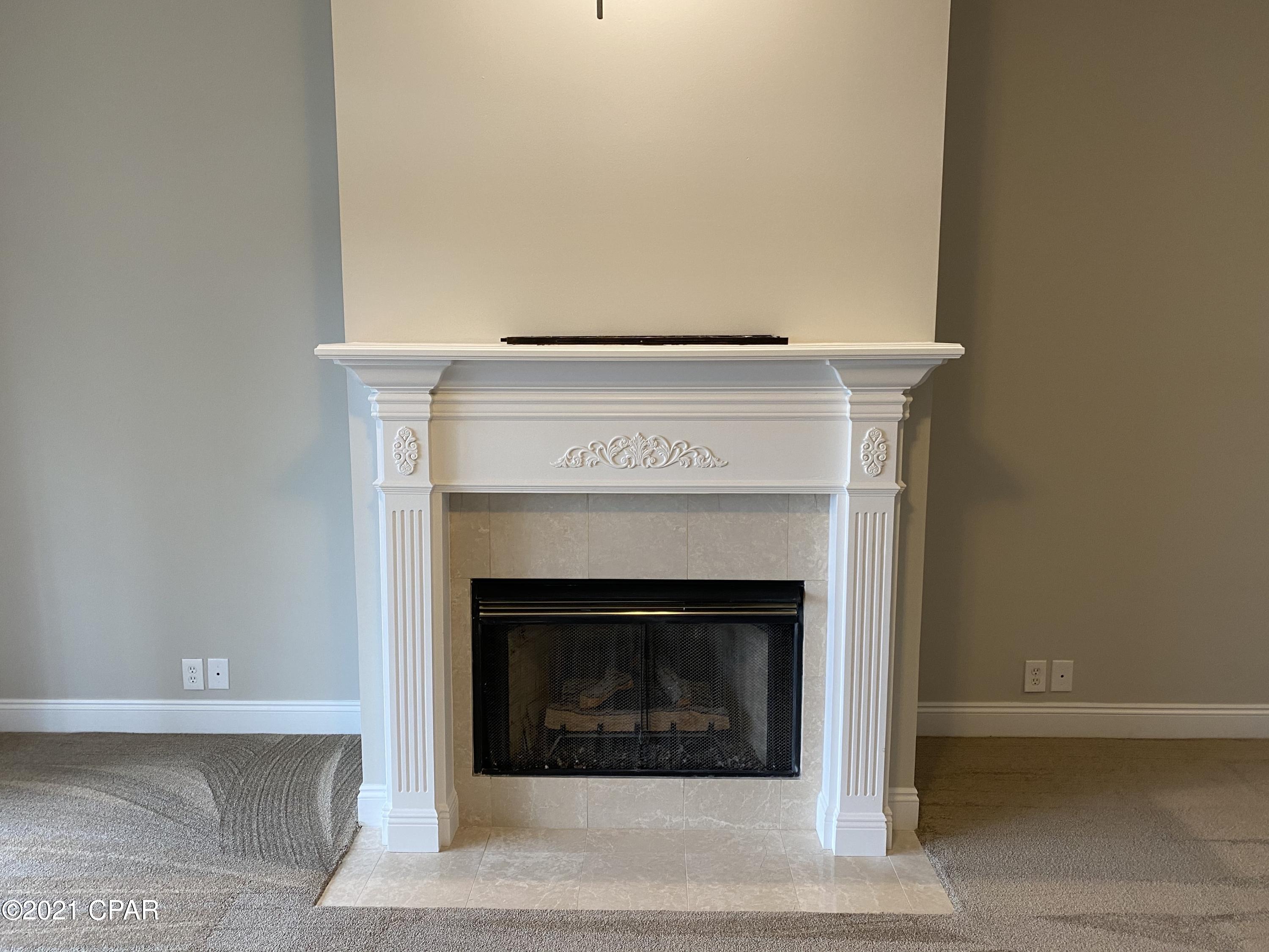 Tropical Bay - Residential