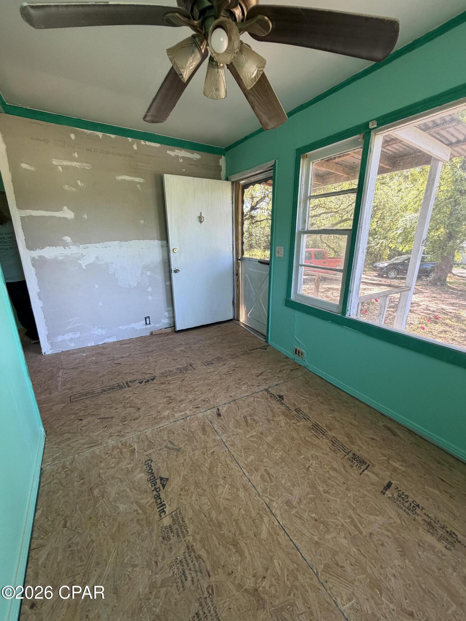 [No Recorded Subdiv] - Residential