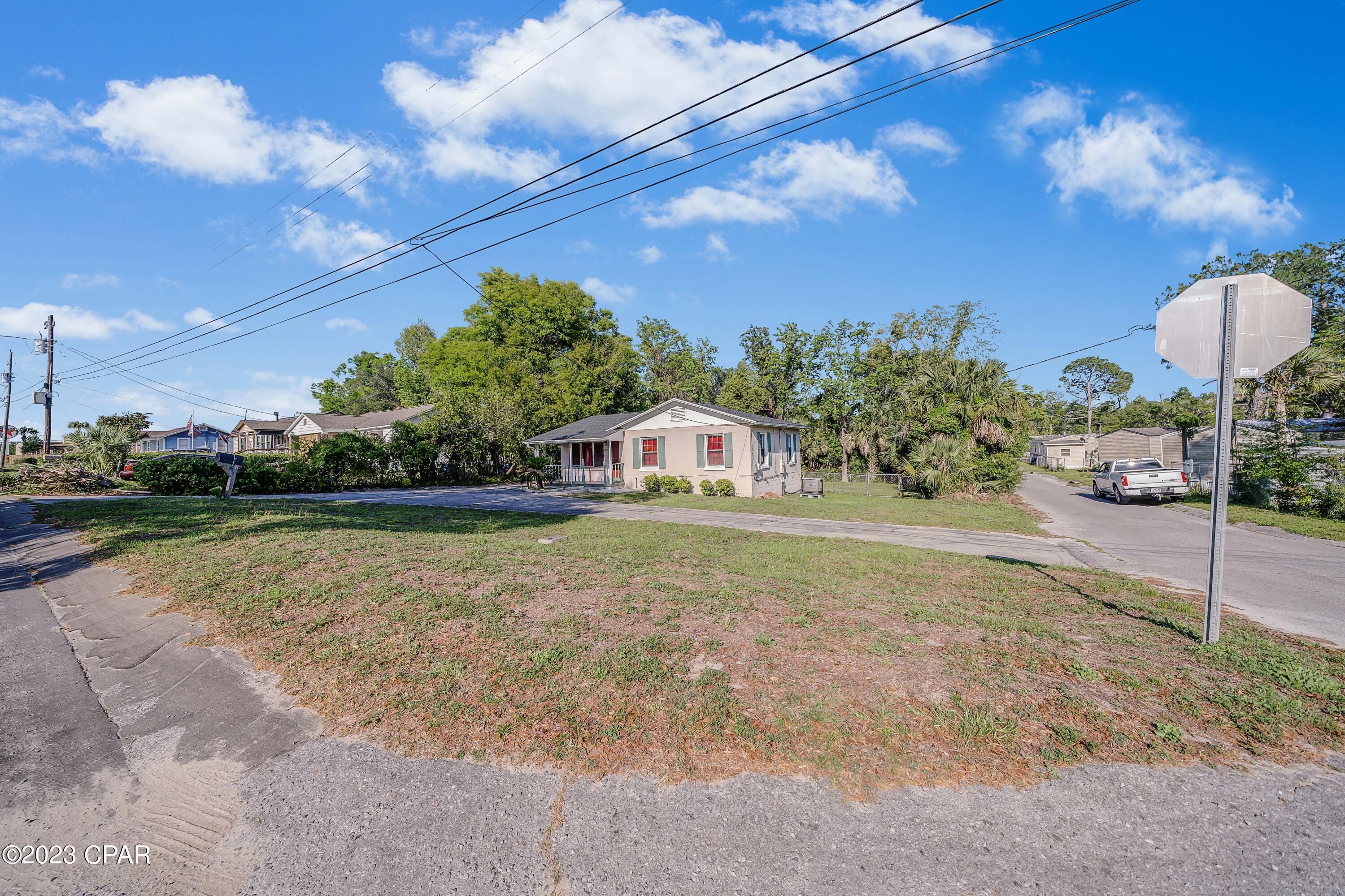 Sunnyland Heights - Residential