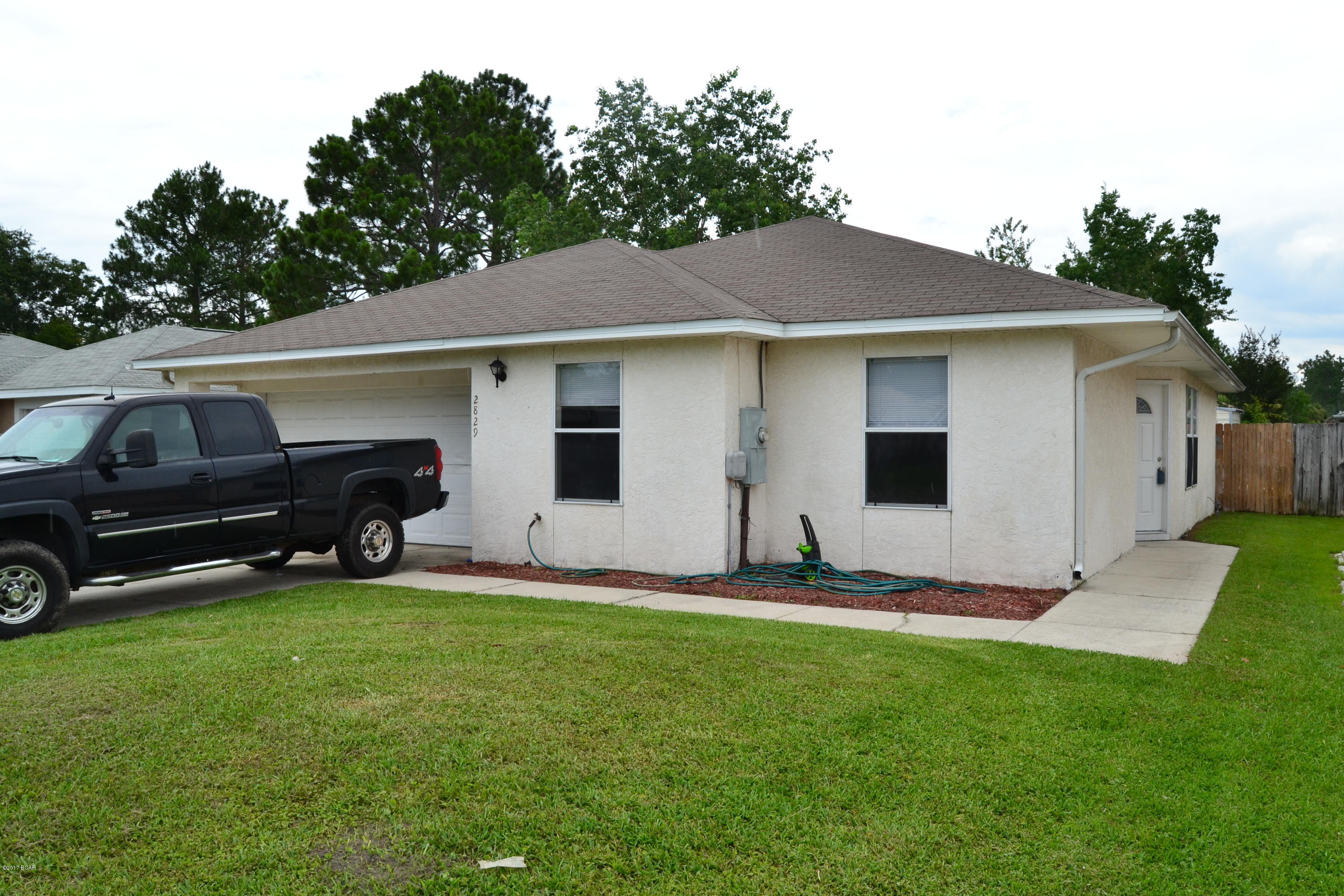 Pine Tree Place Unit 1 - Residential