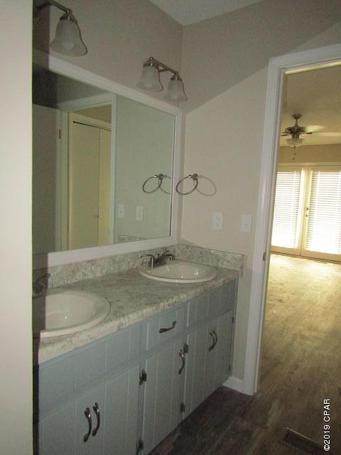 Biltmore Beach 1st Add - Residential Lease