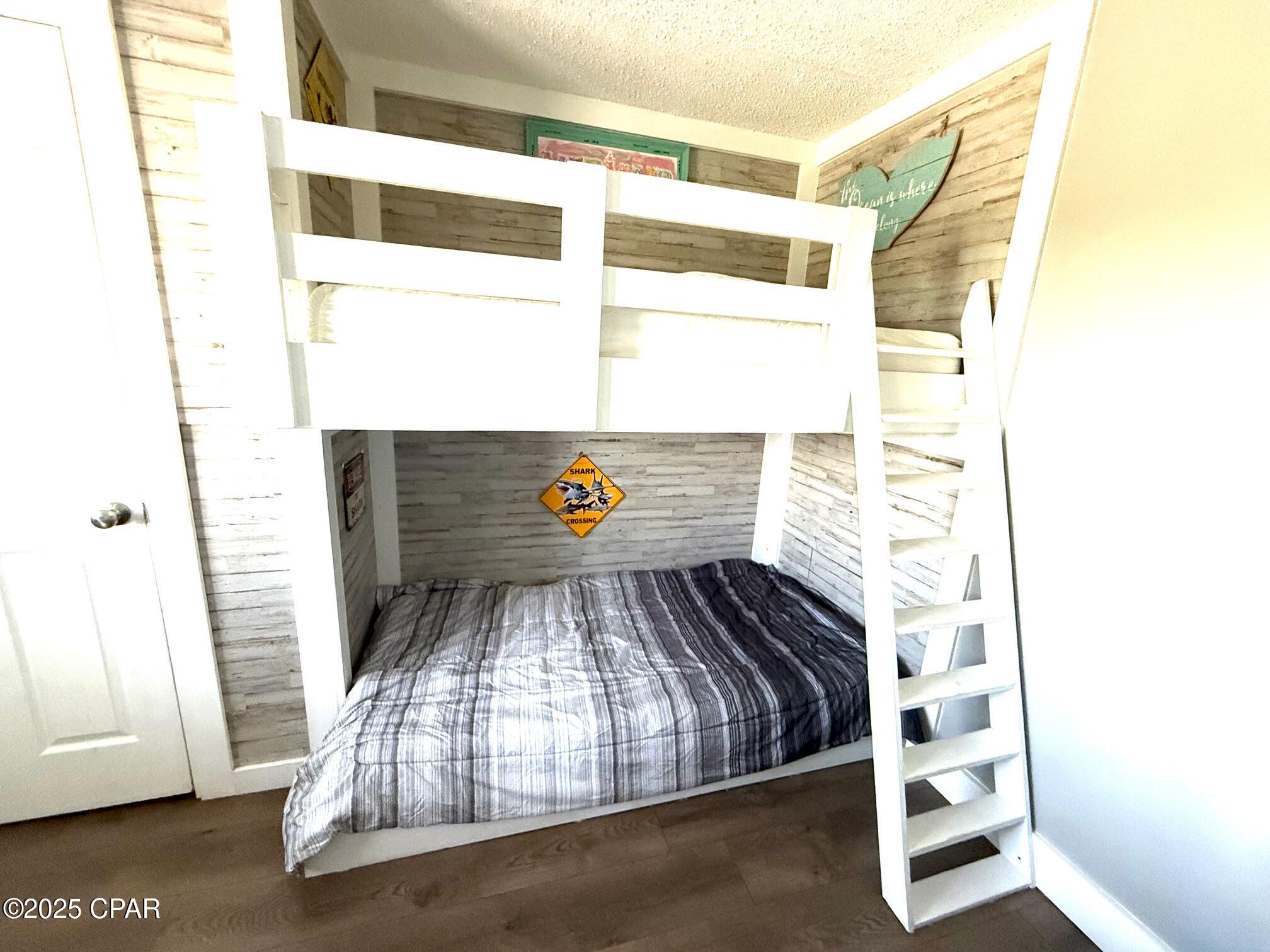 Pinnacle Port - Residential Lease