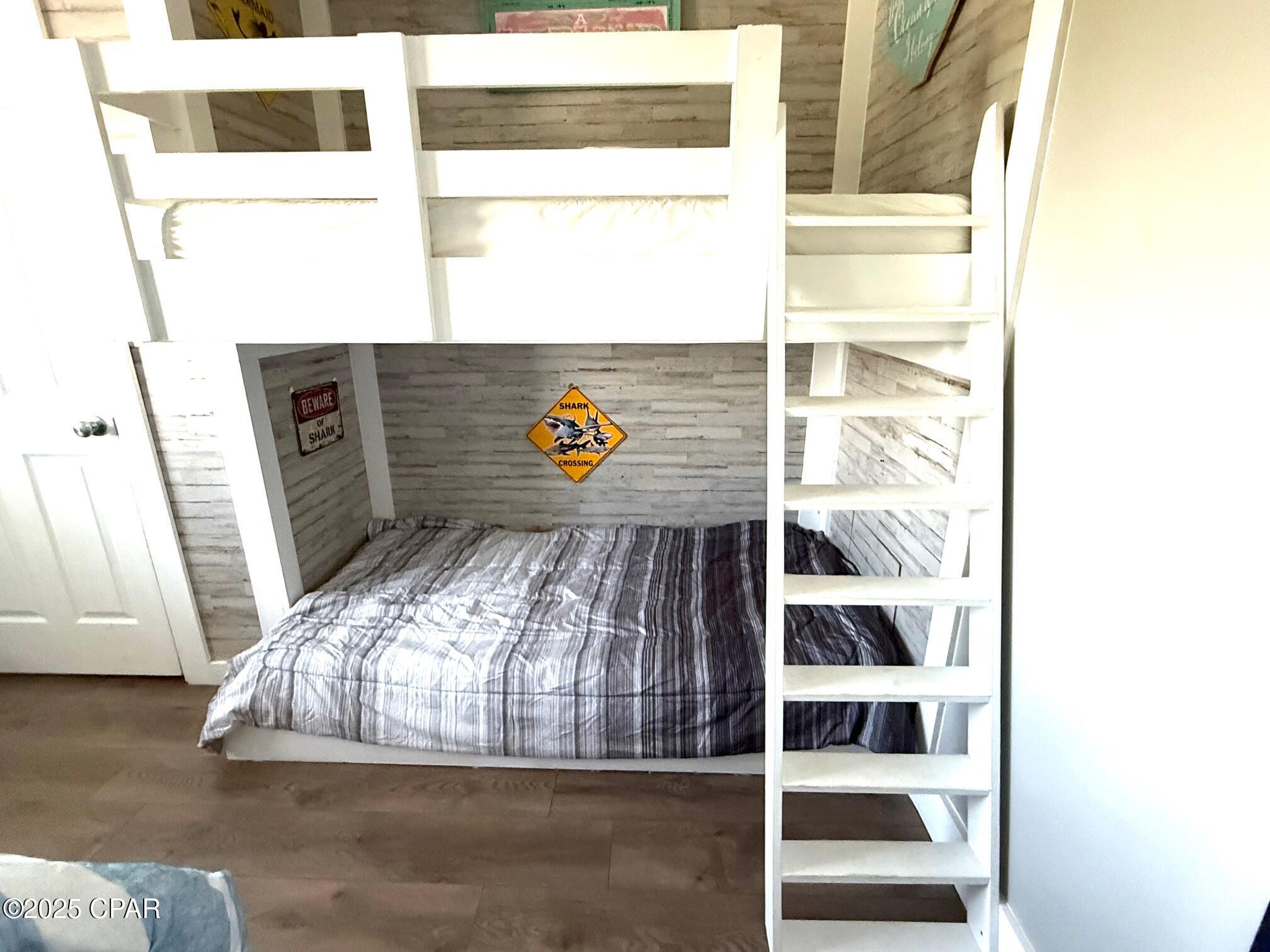 Pinnacle Port - Residential Lease