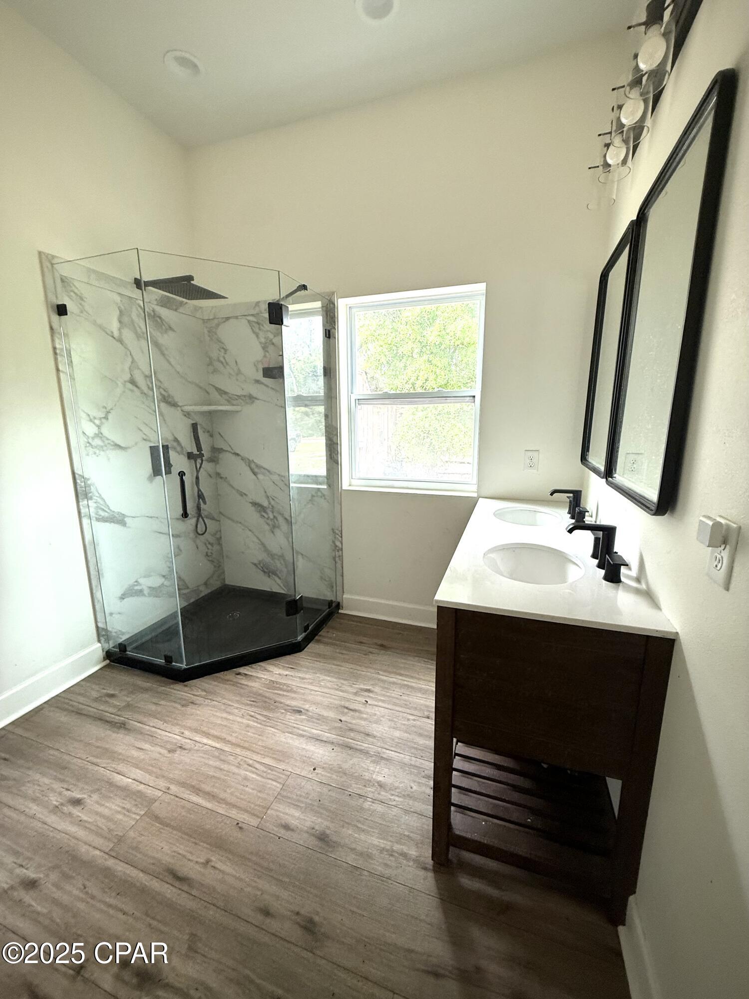 Paradise Lakes - Residential