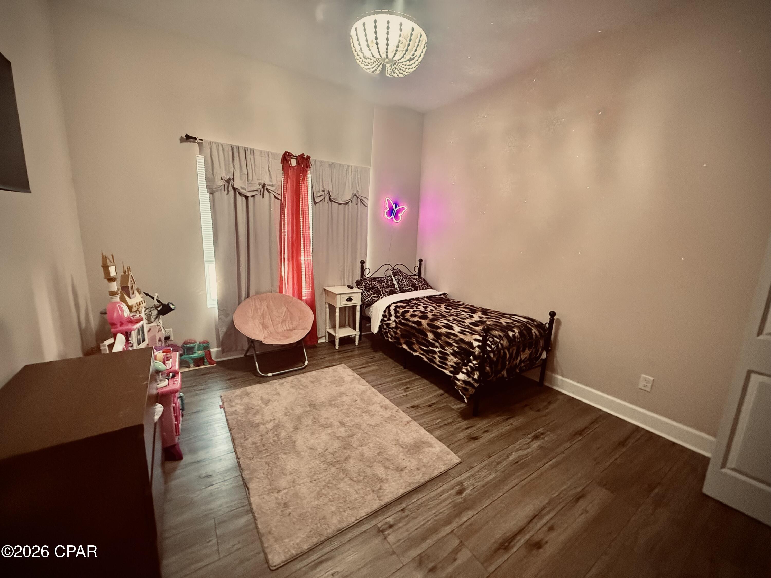 Paradise Lakes - Residential