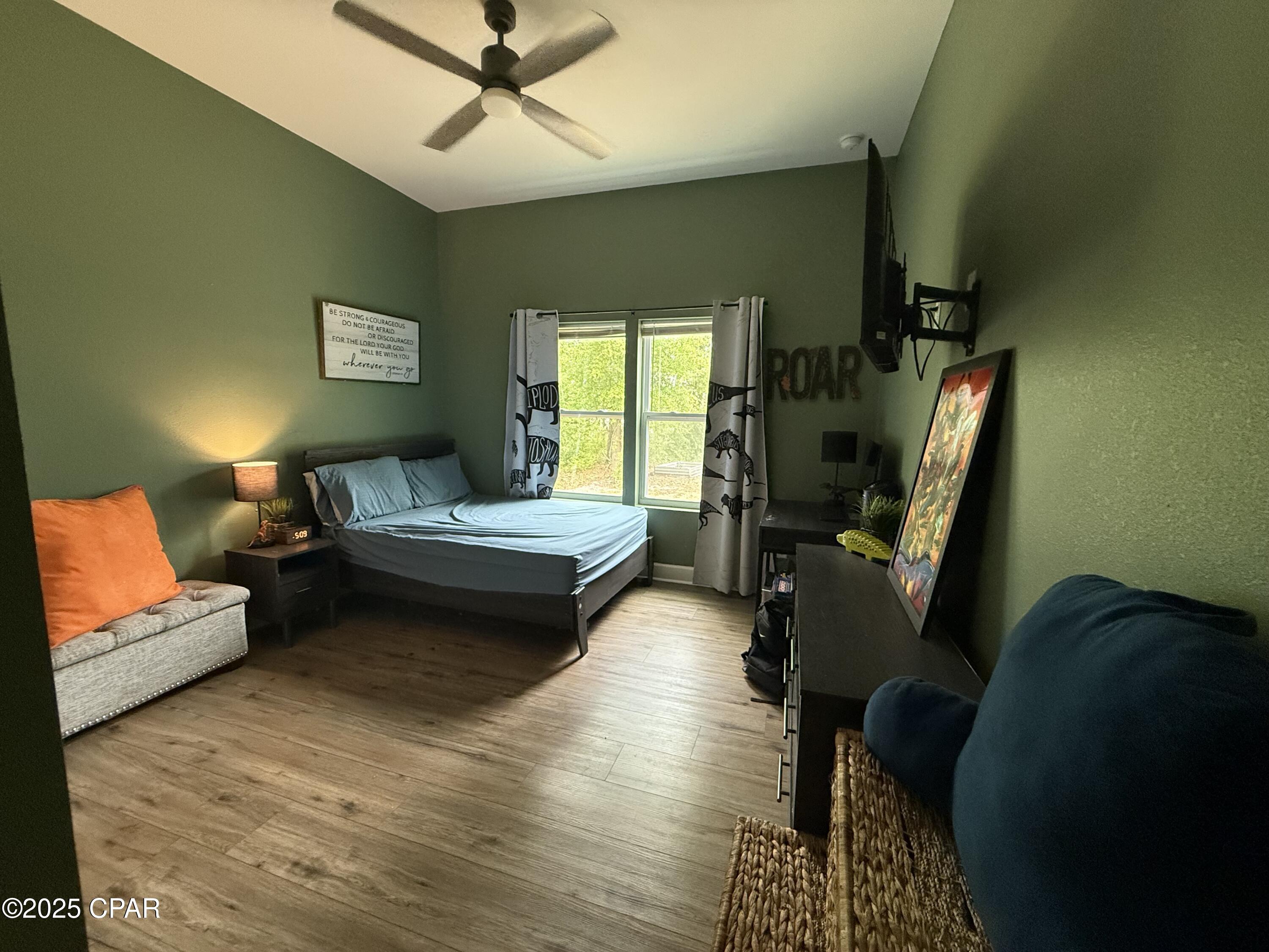 Paradise Lakes - Residential