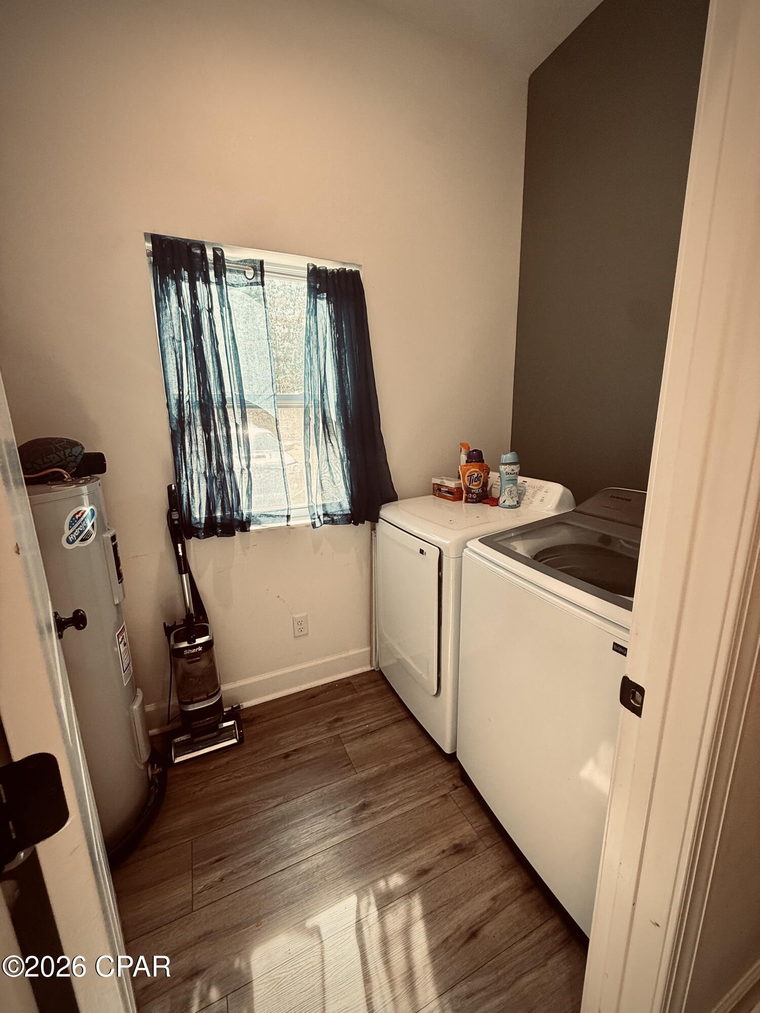 Paradise Lakes - Residential