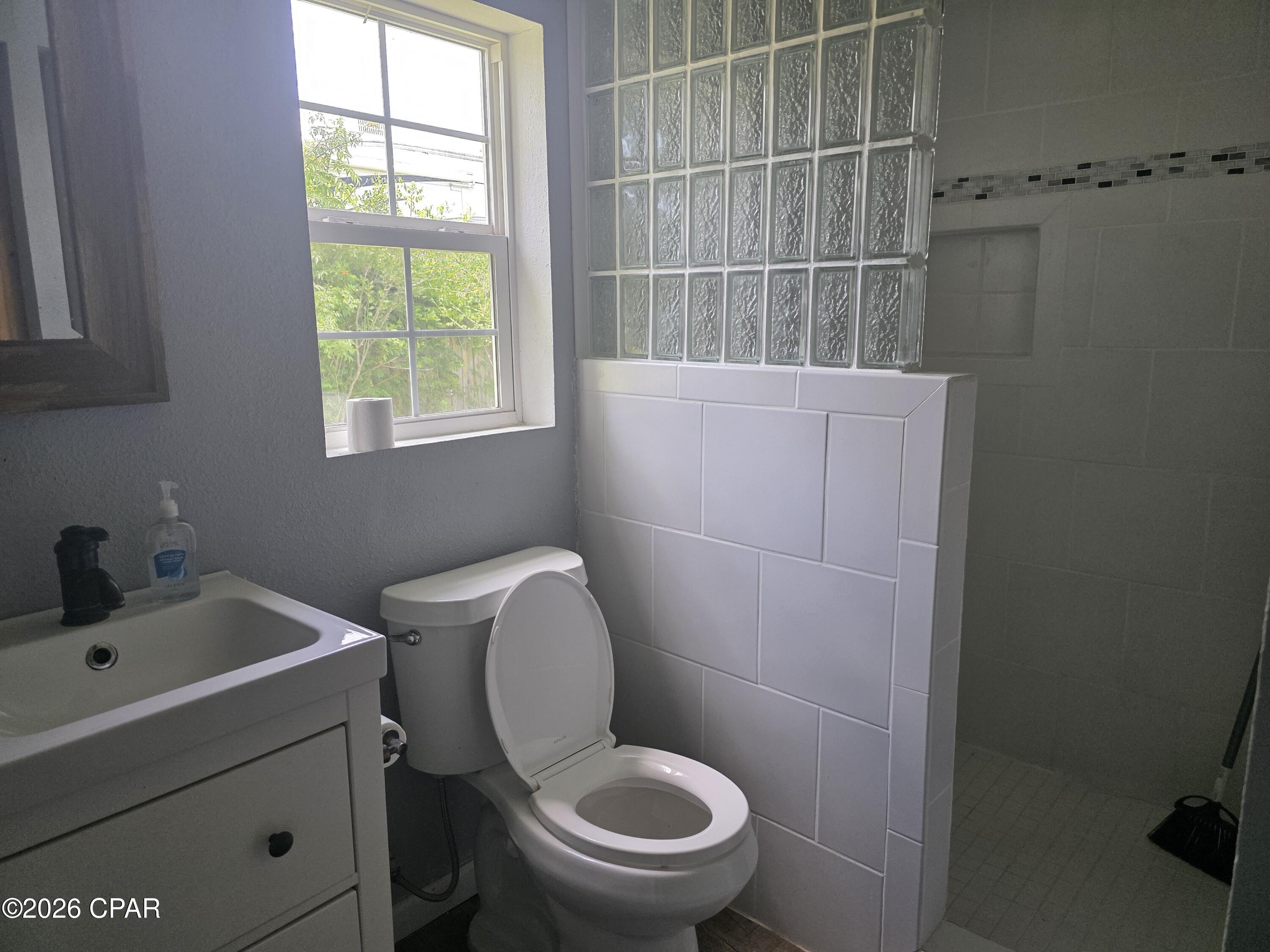 Pinewood Grove Unit 2 - Residential