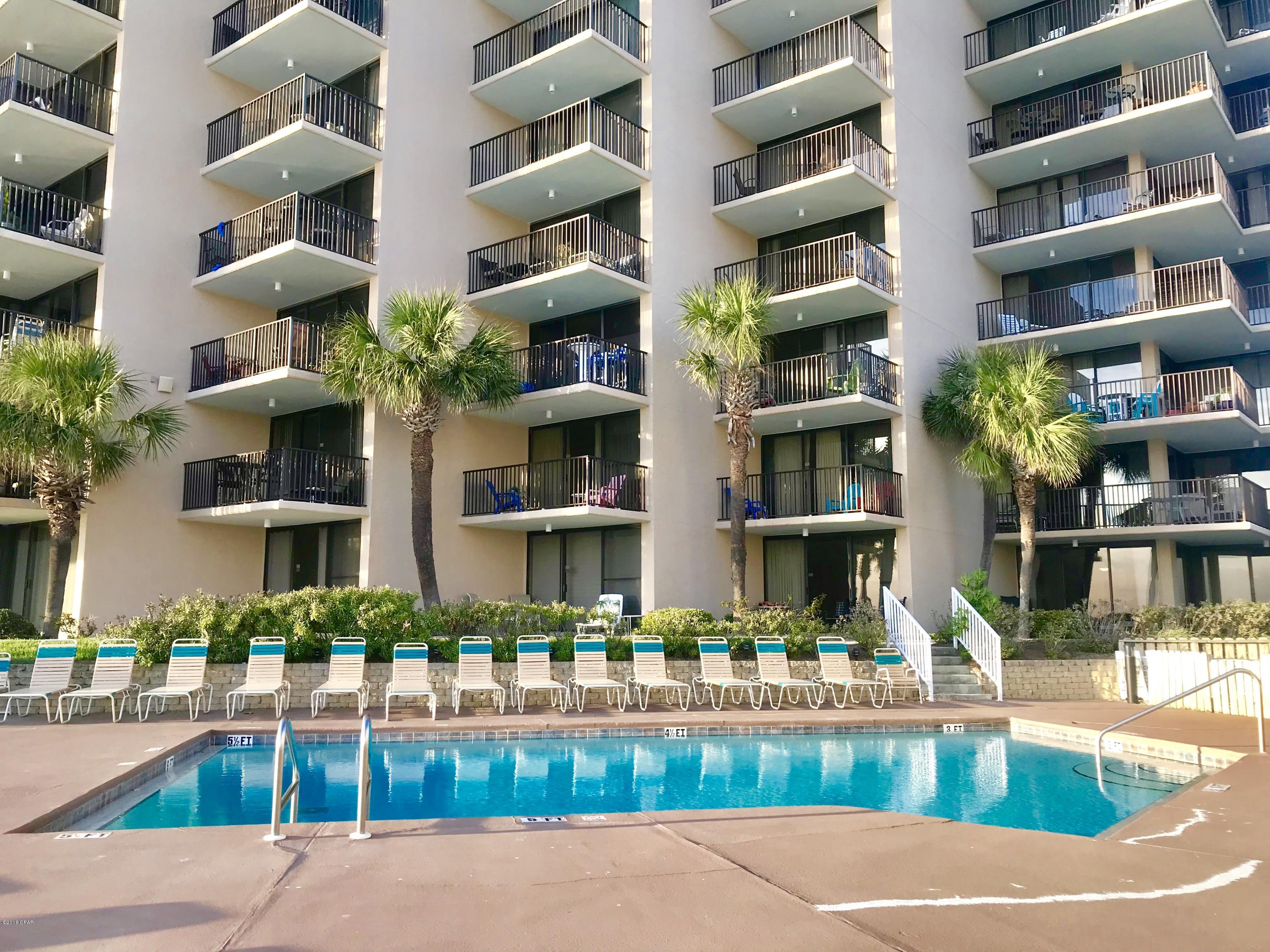 Pelican Walk - Residential