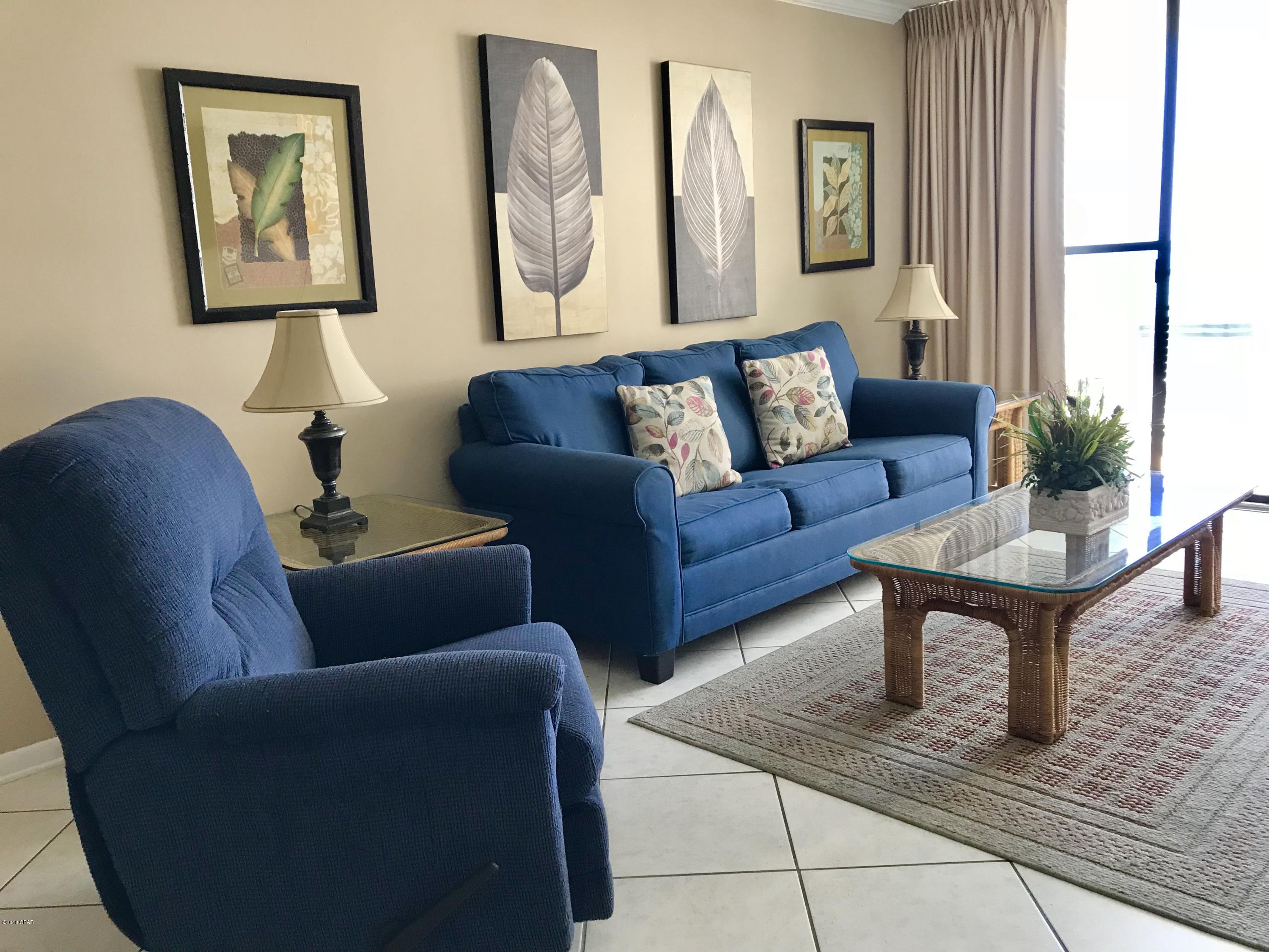 Pelican Walk - Residential