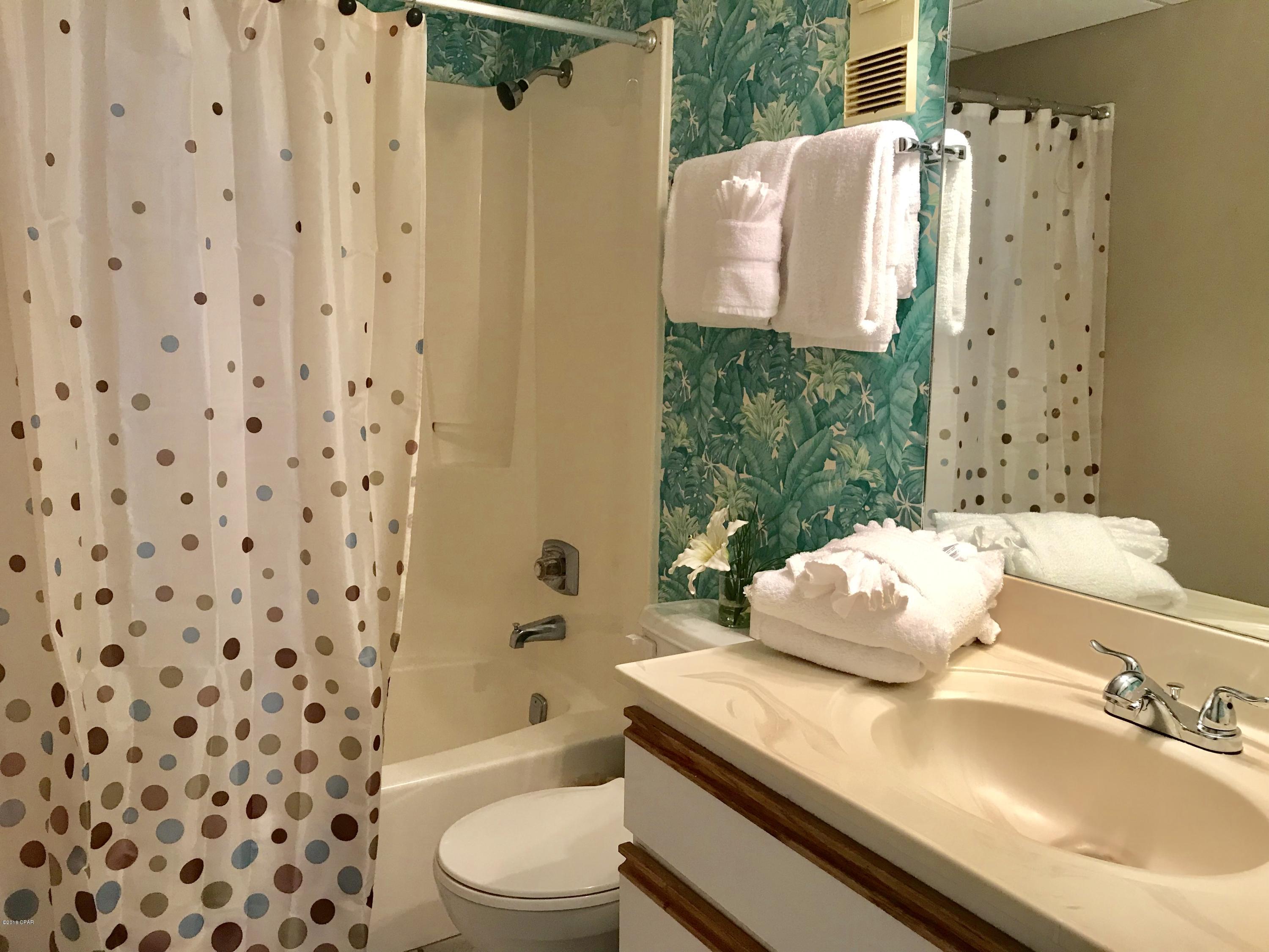 Pelican Walk - Residential