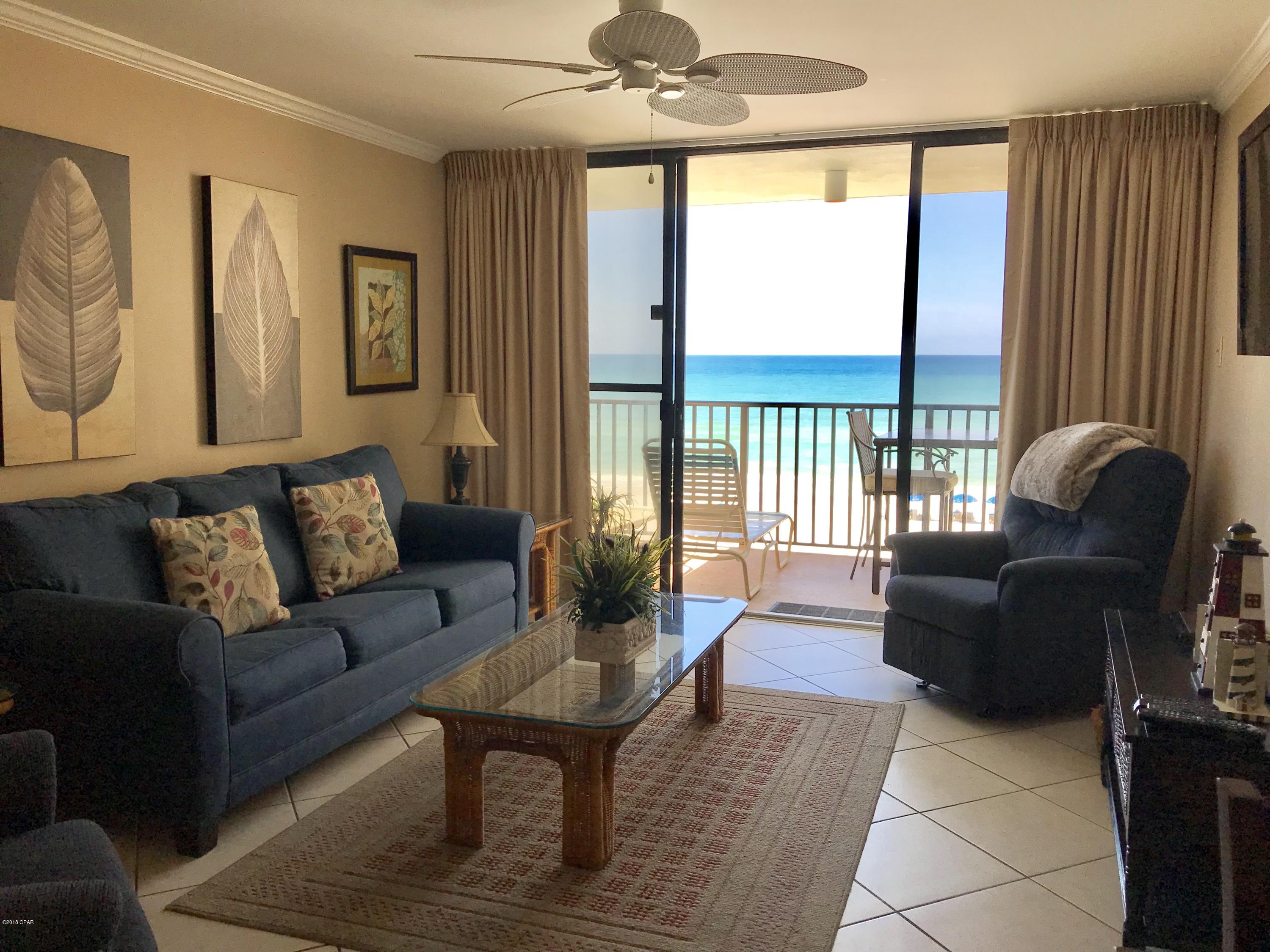 Pelican Walk - Residential