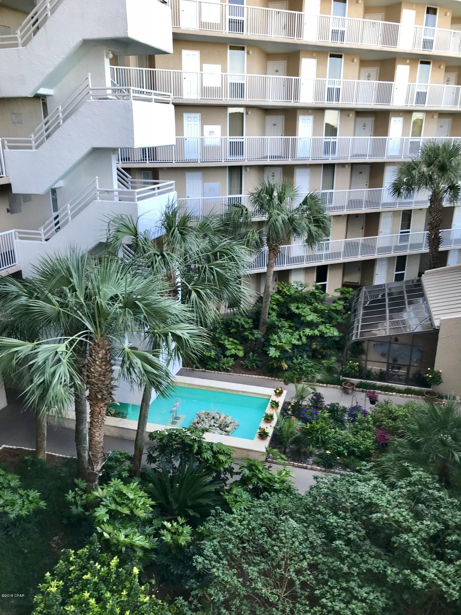 Pelican Walk - Residential