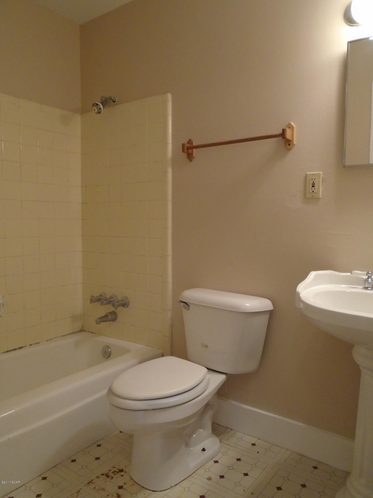 Forest Park 4th Add - Residential Lease