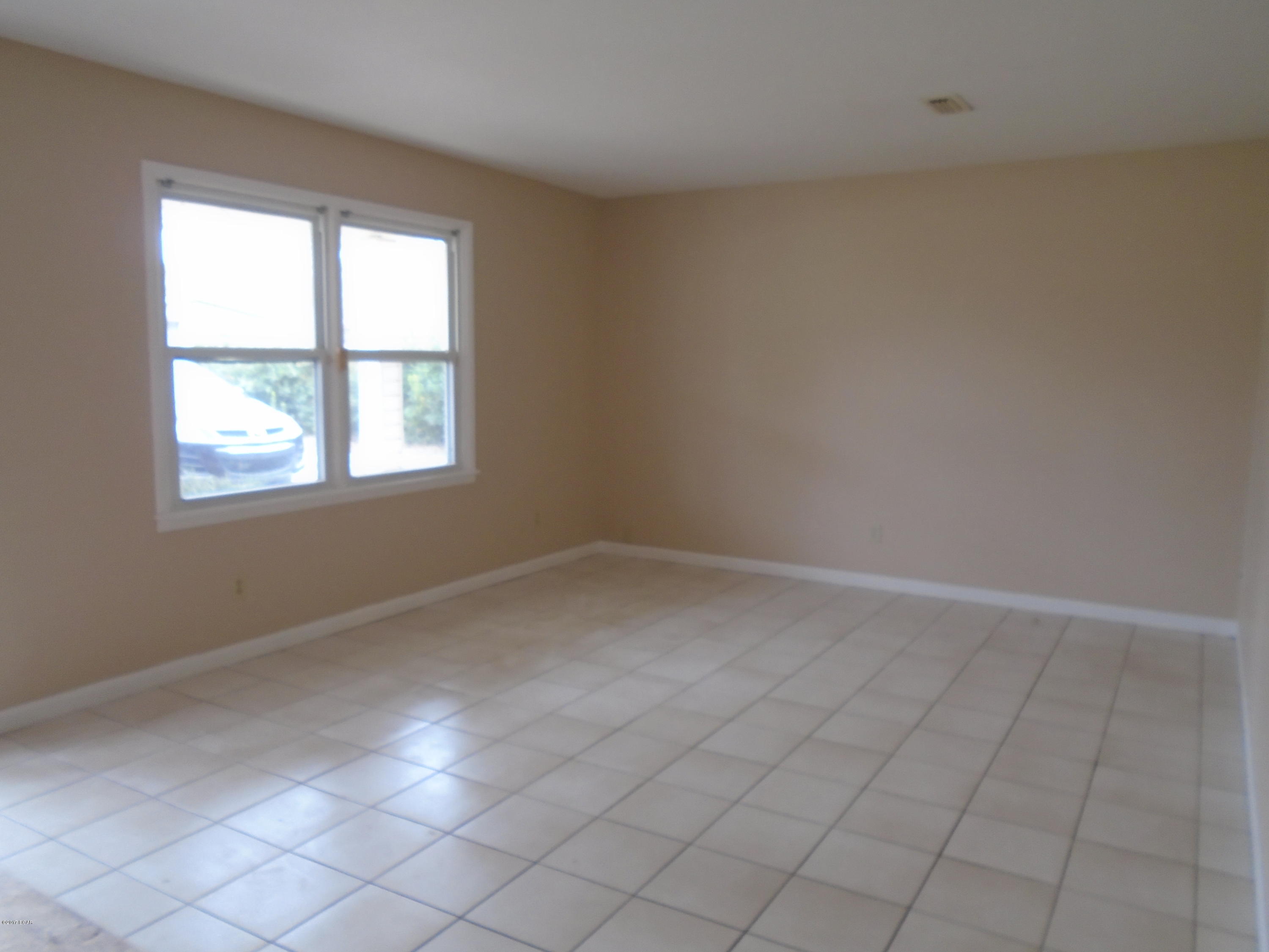 Forest Park 4th Add - Residential Lease