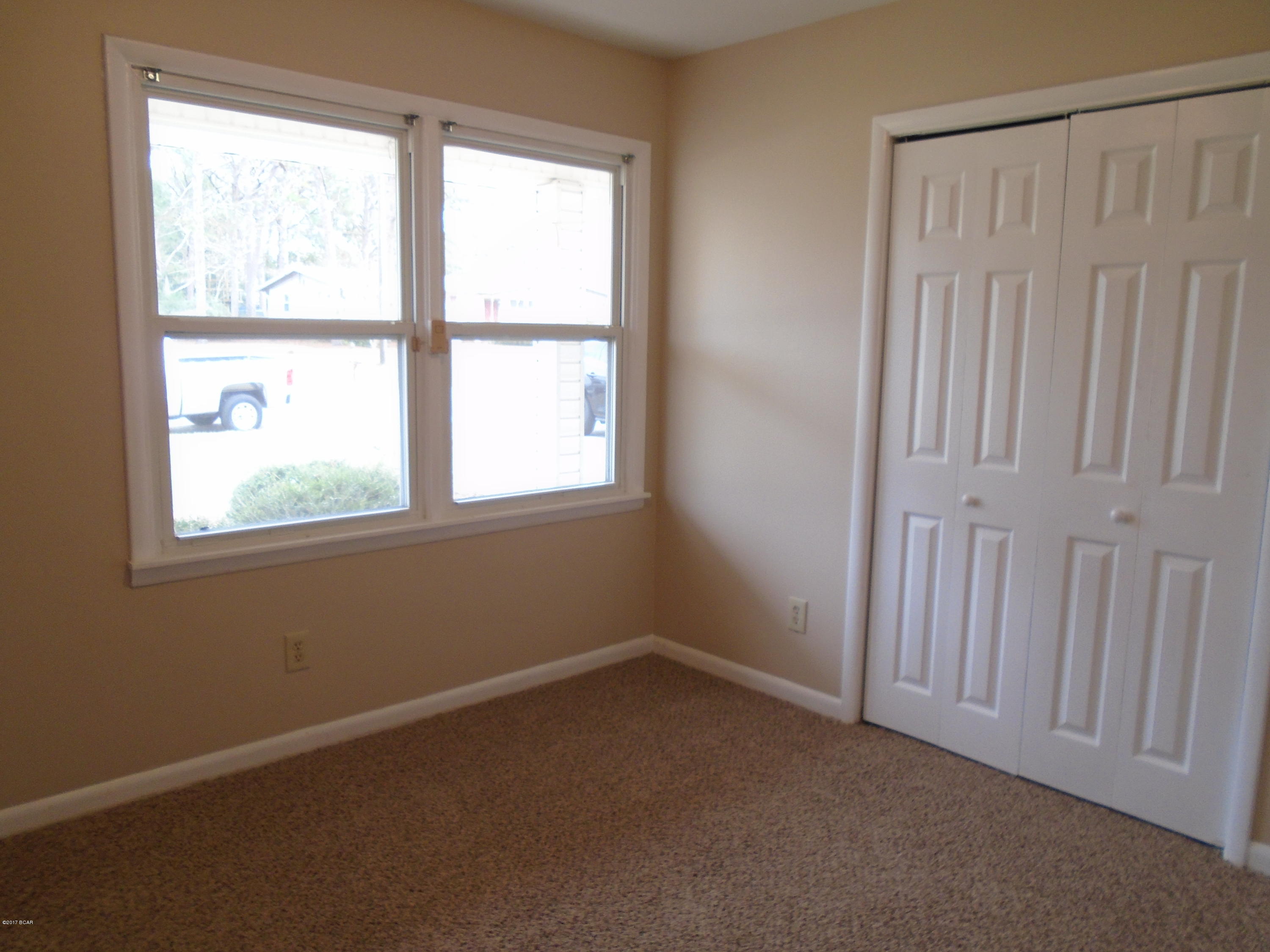 Forest Park 4th Add - Residential Lease