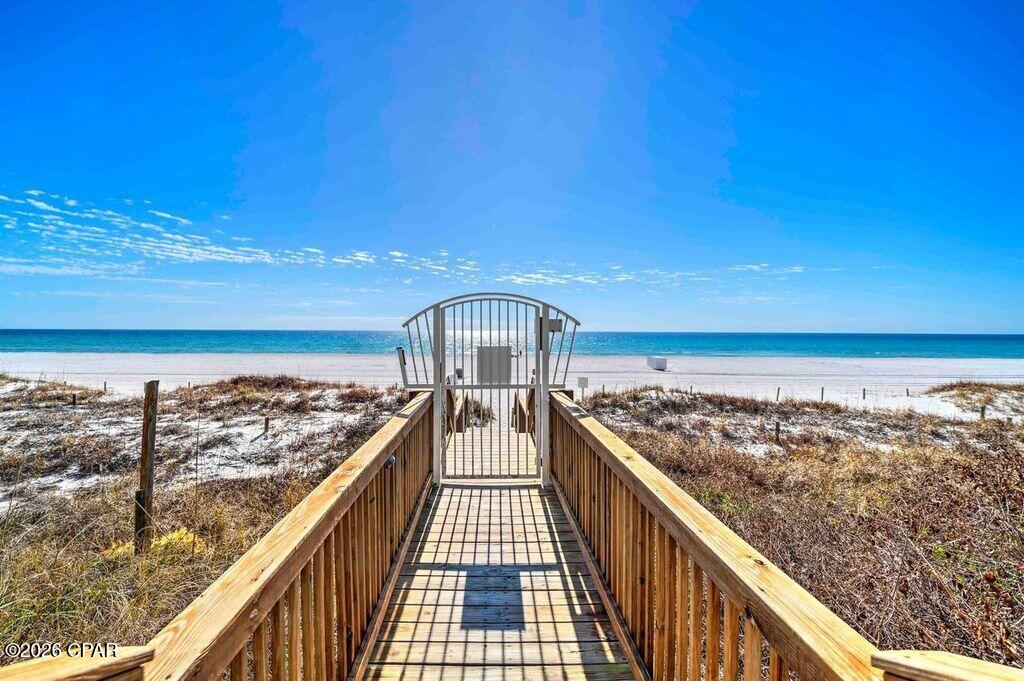 En Soleil Condo - Residential