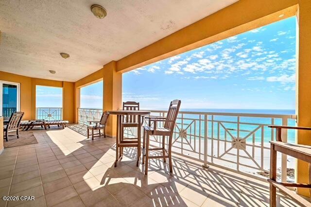 En Soleil Condo - Residential