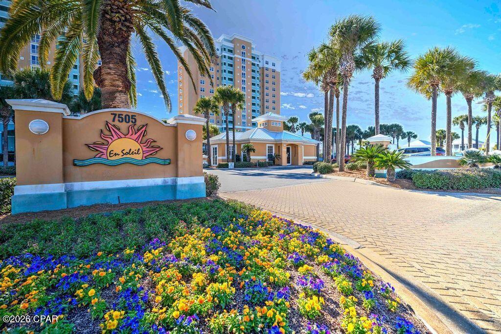 En Soleil Condo - Residential