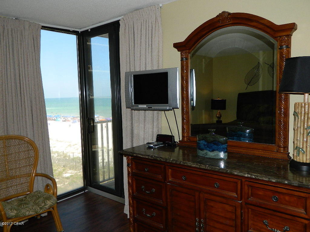 Leeward/Windward Condo - Residential
