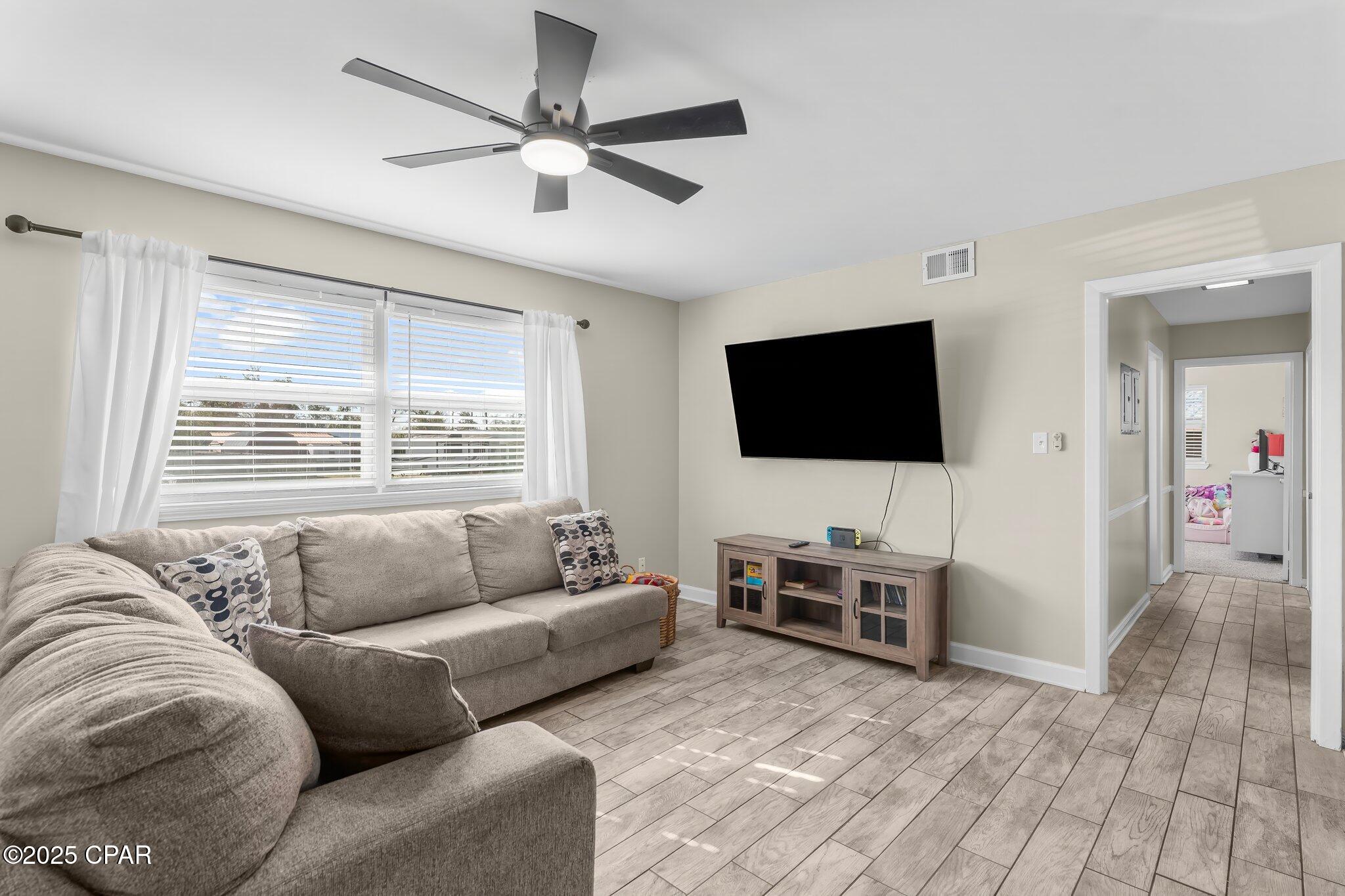 Forest Park 4th Add - Residential Lease